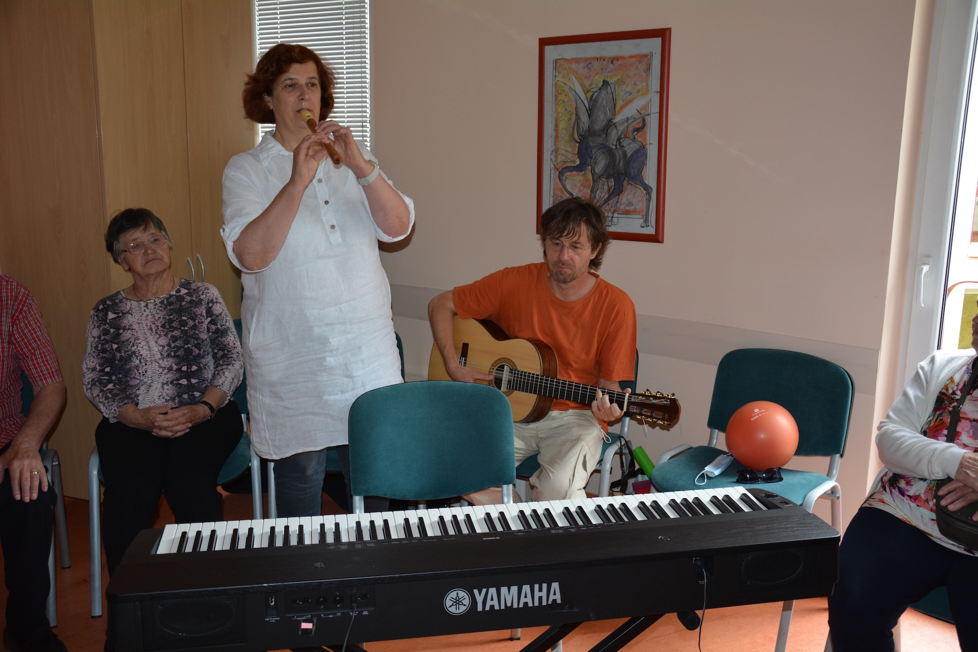 Dober majski dan pri glasbi