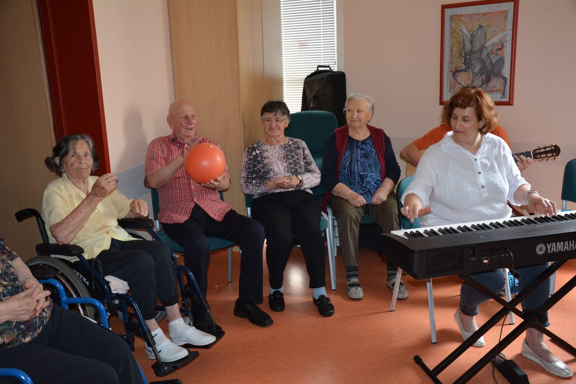 Dober majski dan pri glasbi