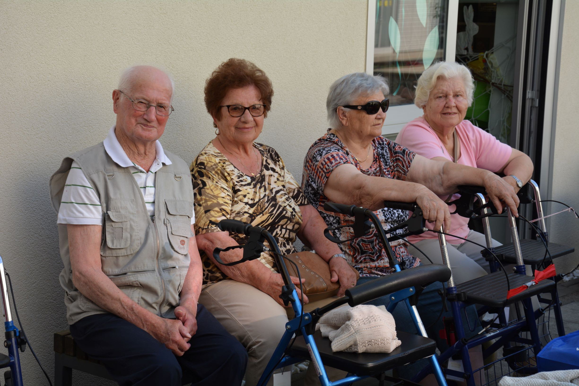 Družabno srečanje stanovalcev in zaposlenih domov Rogaška Slatina, Poljčane in Slovenska Bistrica