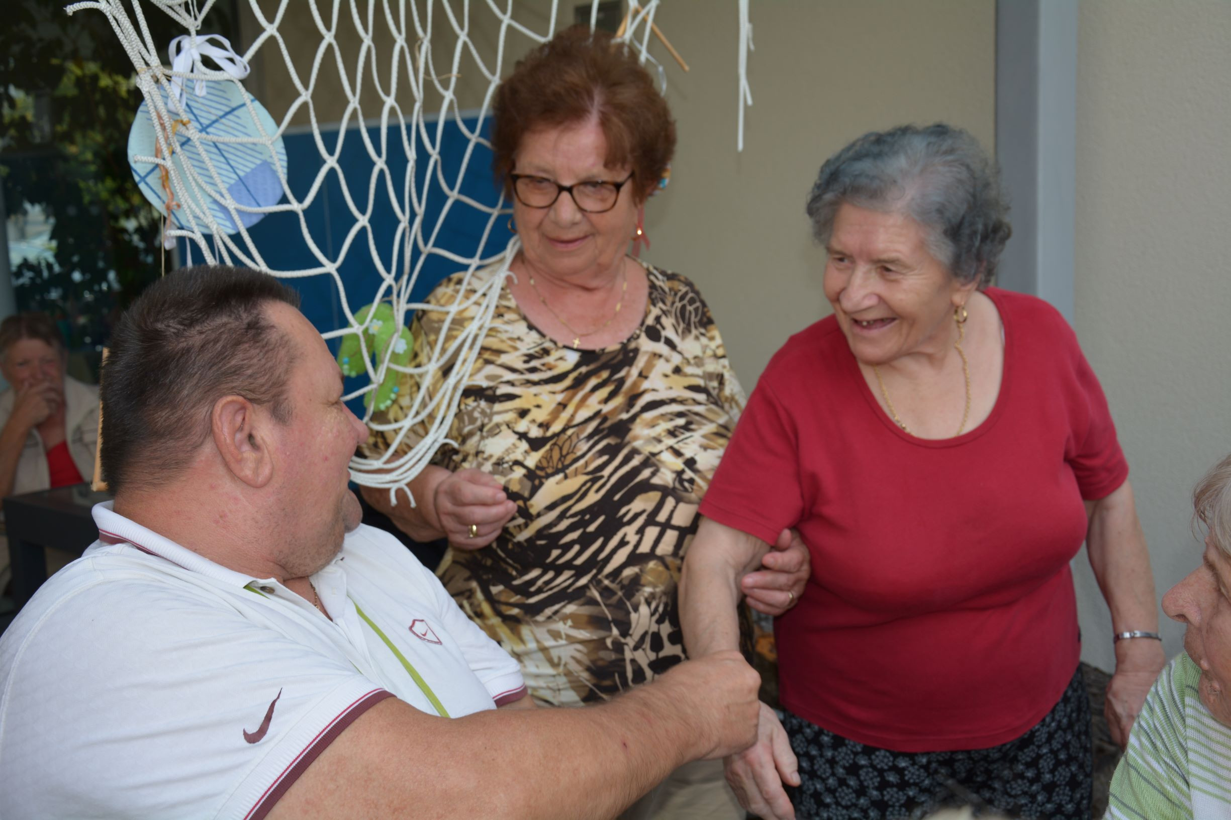 Družabno srečanje stanovalcev in zaposlenih domov Rogaška Slatina, Poljčane in Slovenska Bistrica
