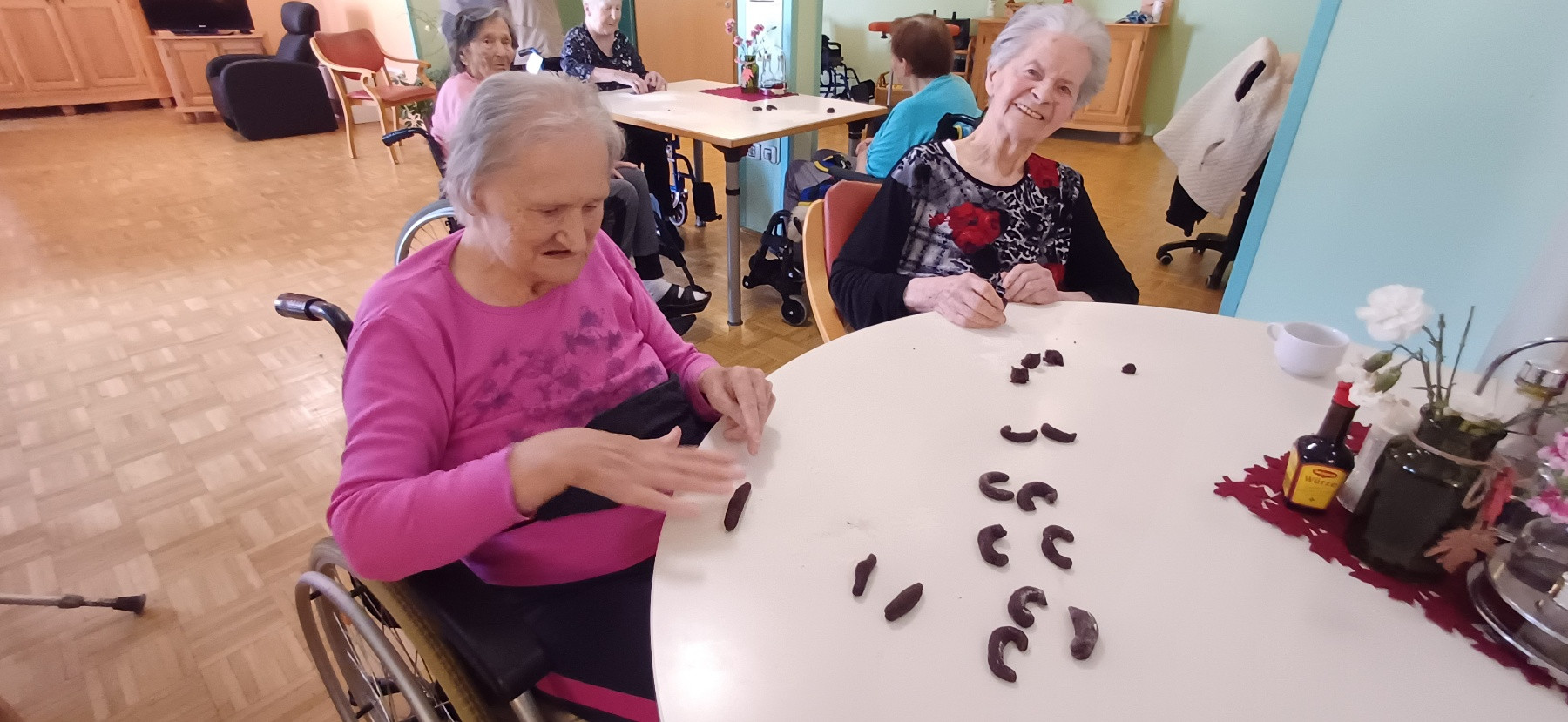 Druženje z otroki v zeliščnem parku