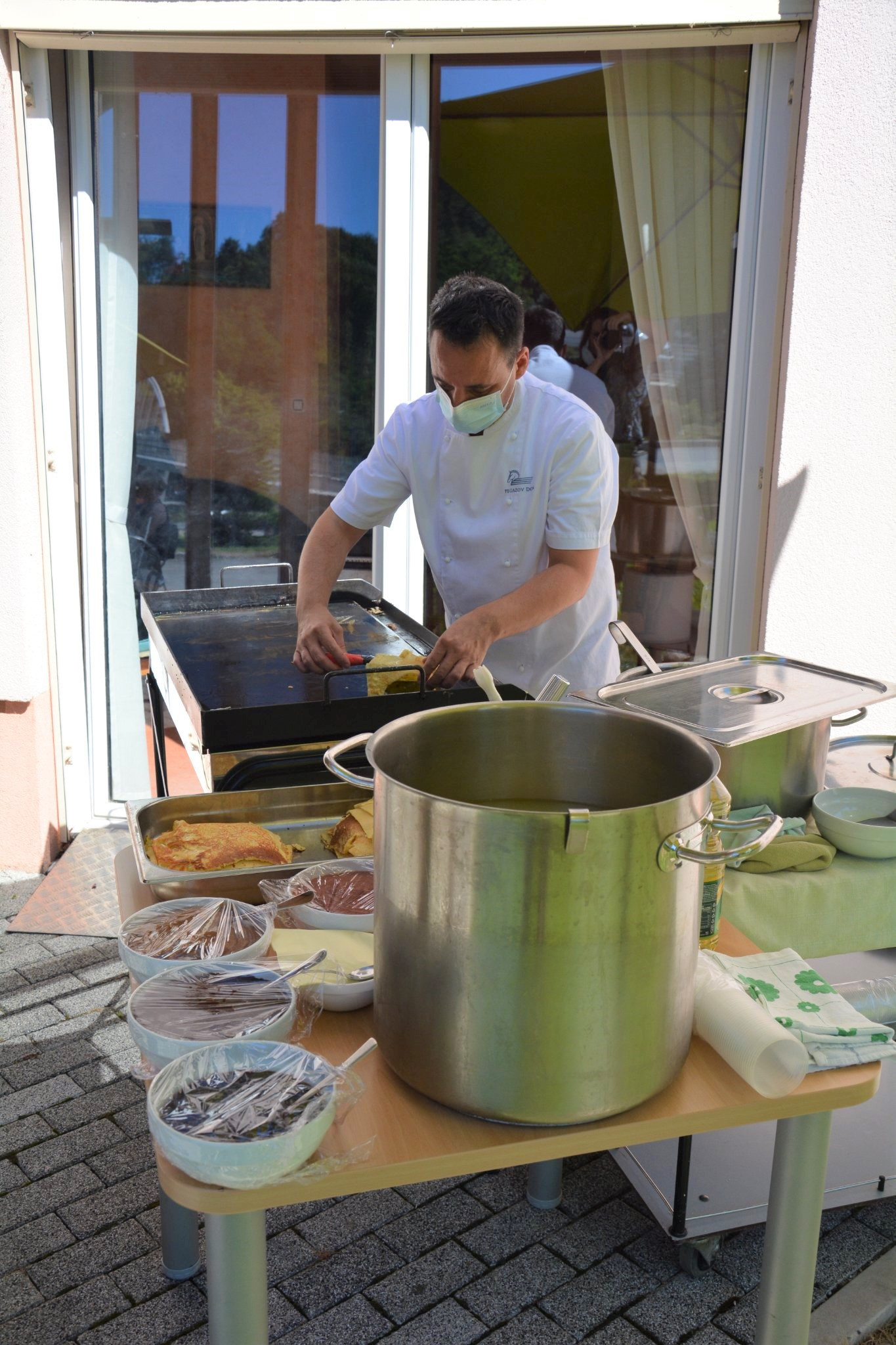 Festival palačink in zabava s karaokami