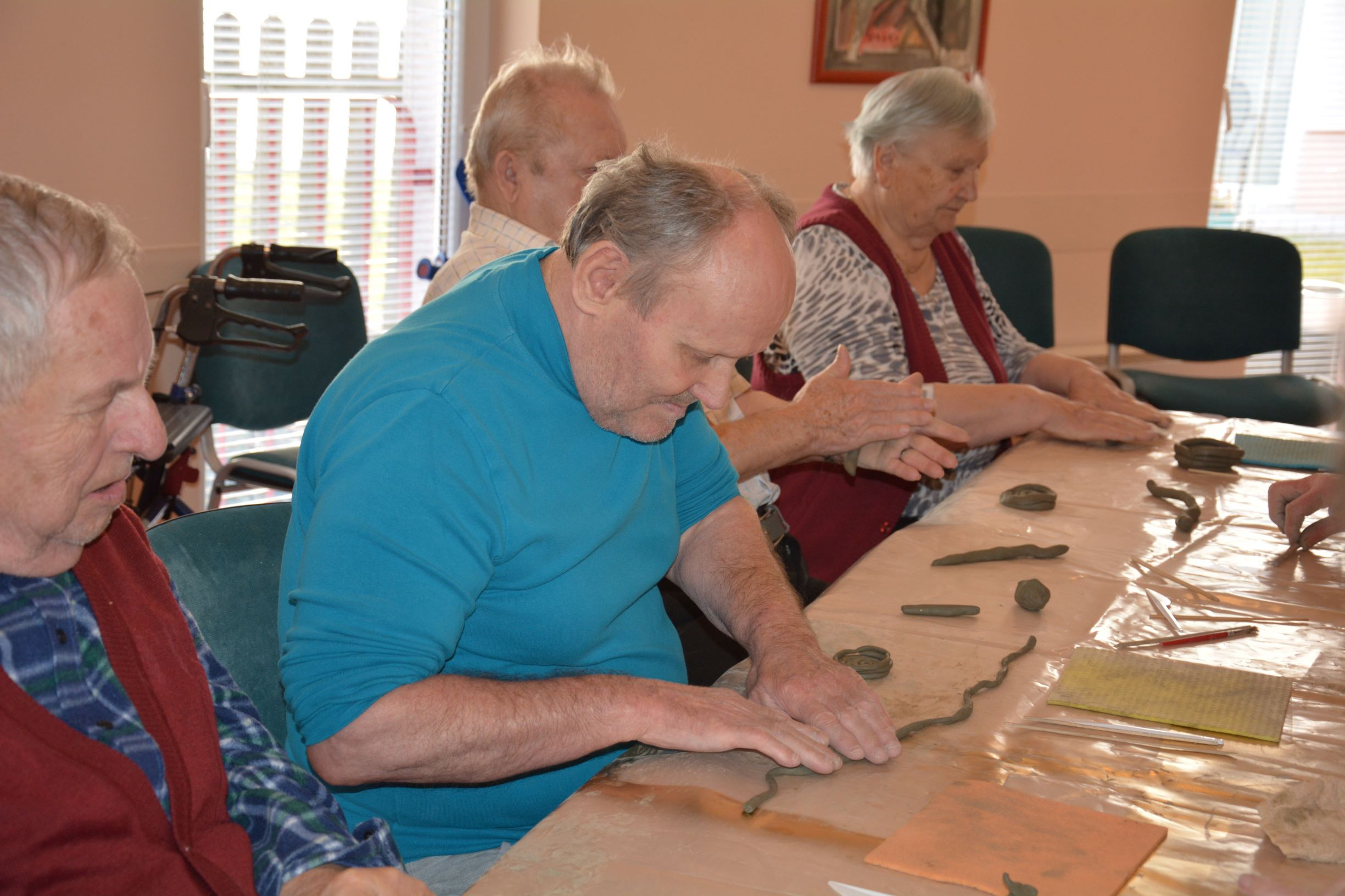 Glina kot terapevtski medij