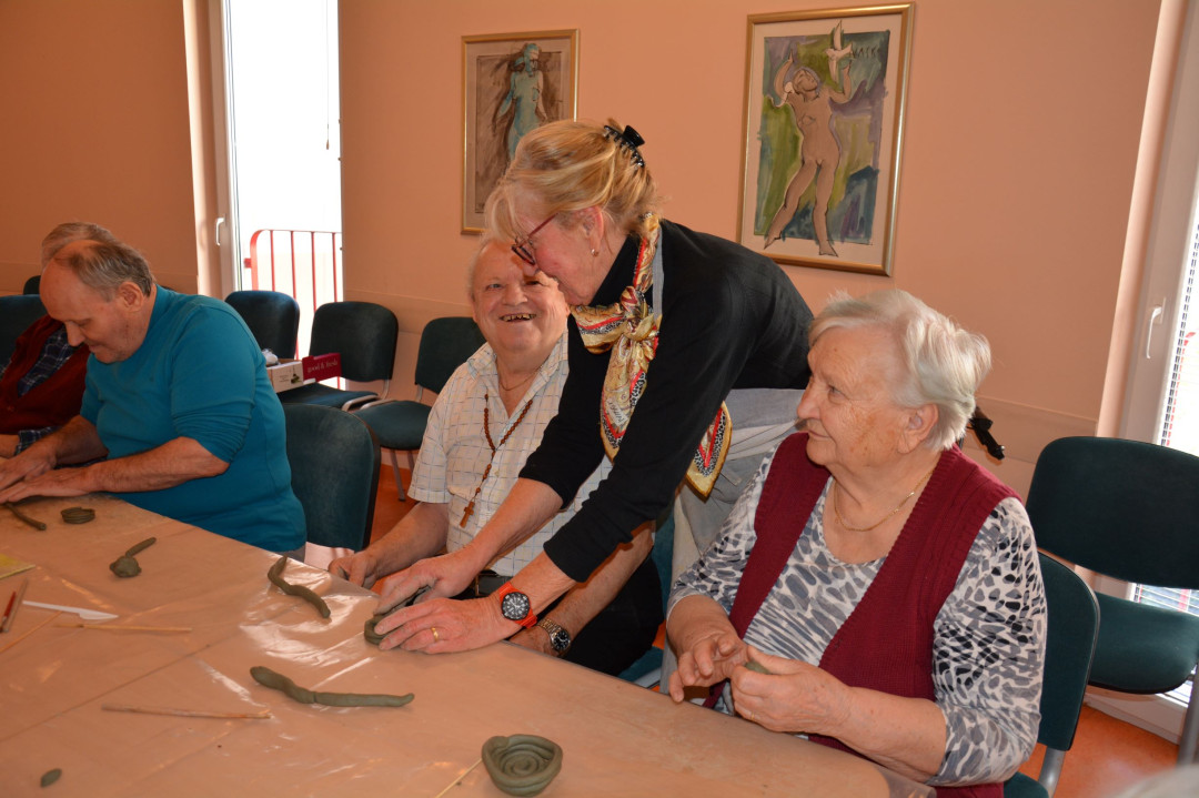 Glina kot terapevtski medij
