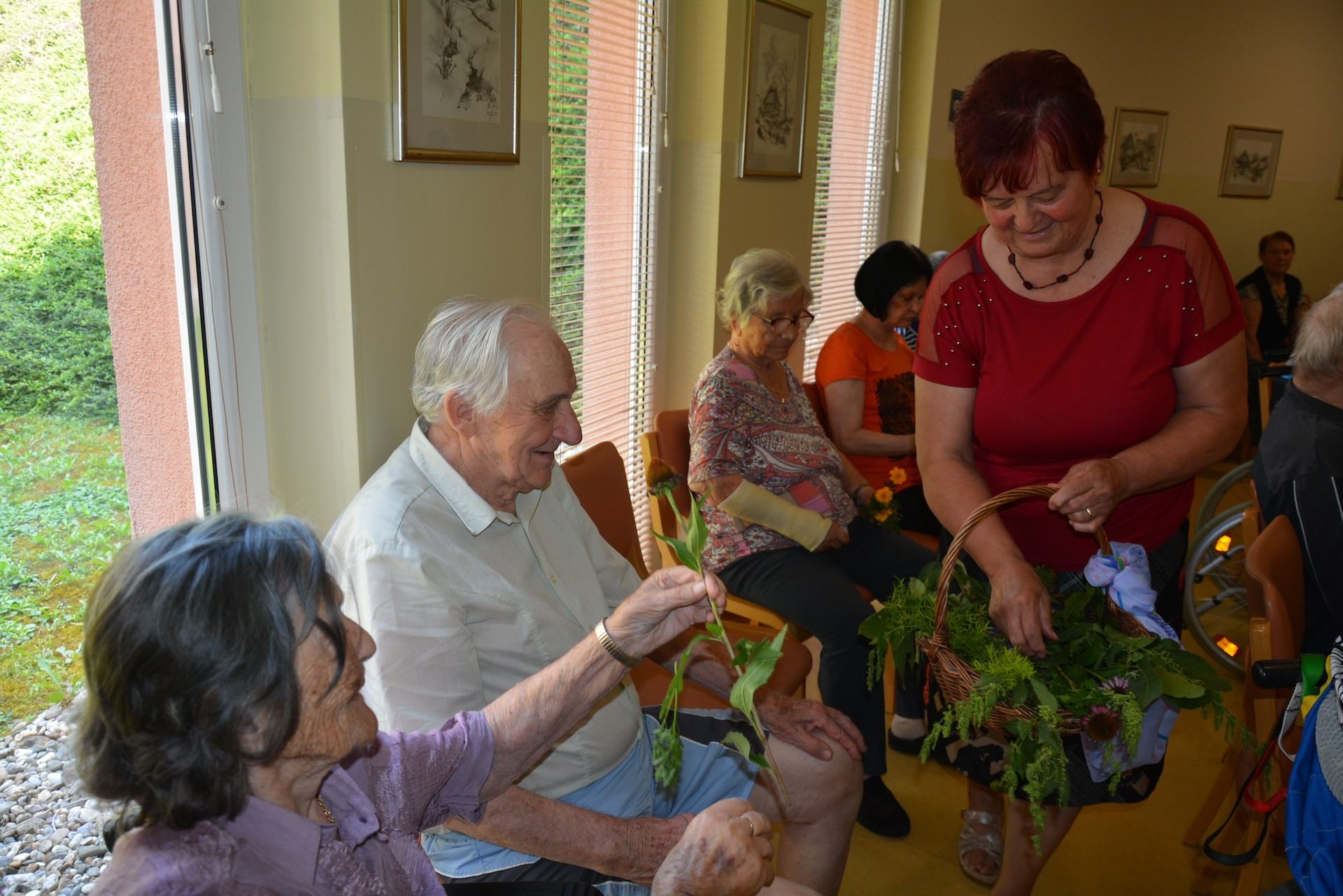 Imeti je lepo prijatelje ob sebi