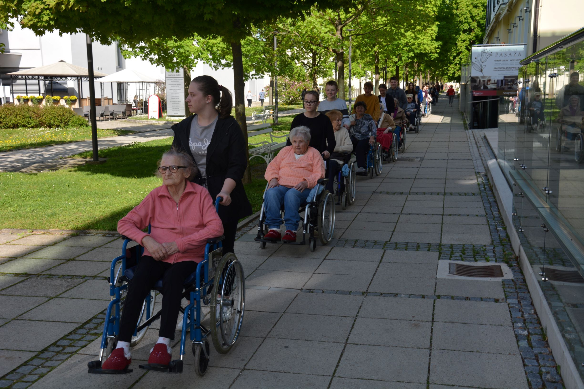 Išče te sreča, um ti je dan