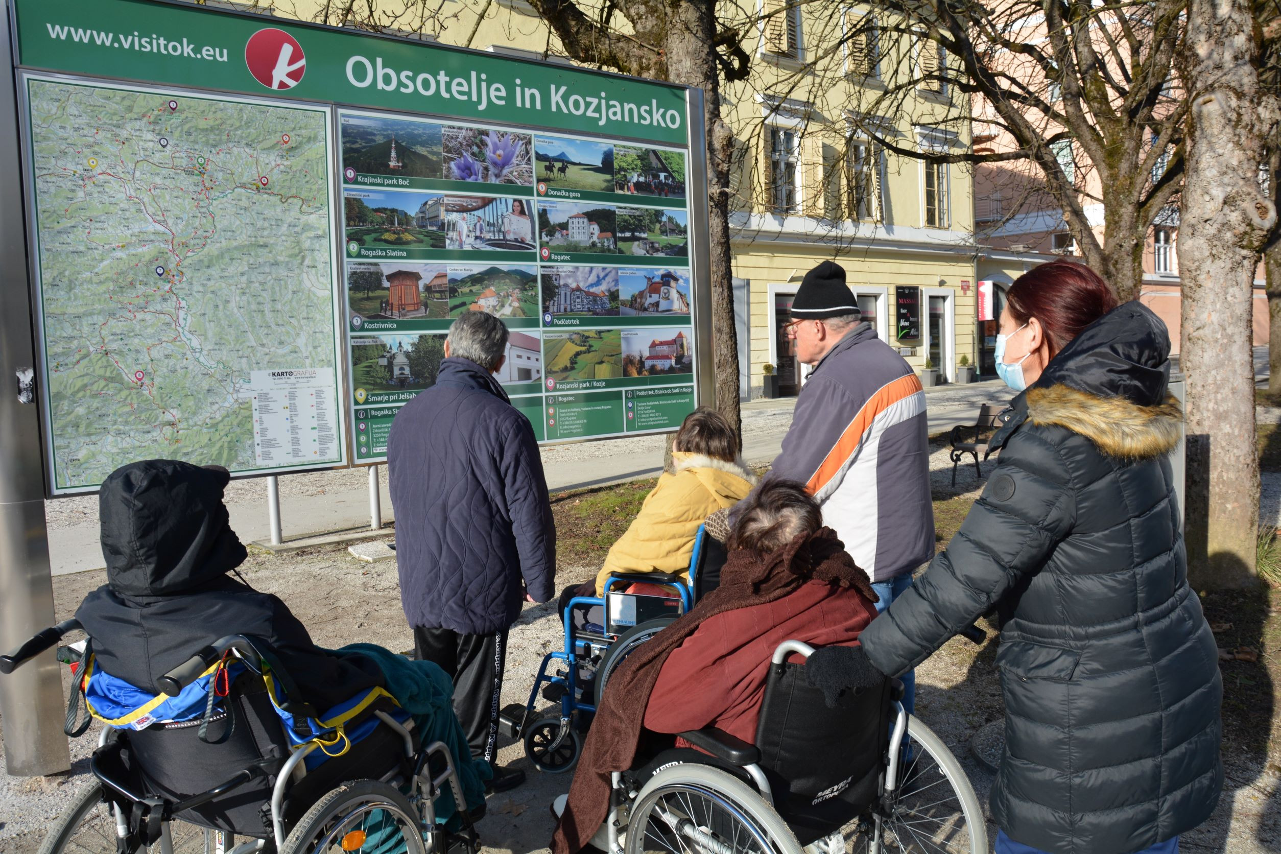 Januarski sprehod in vožnja v park