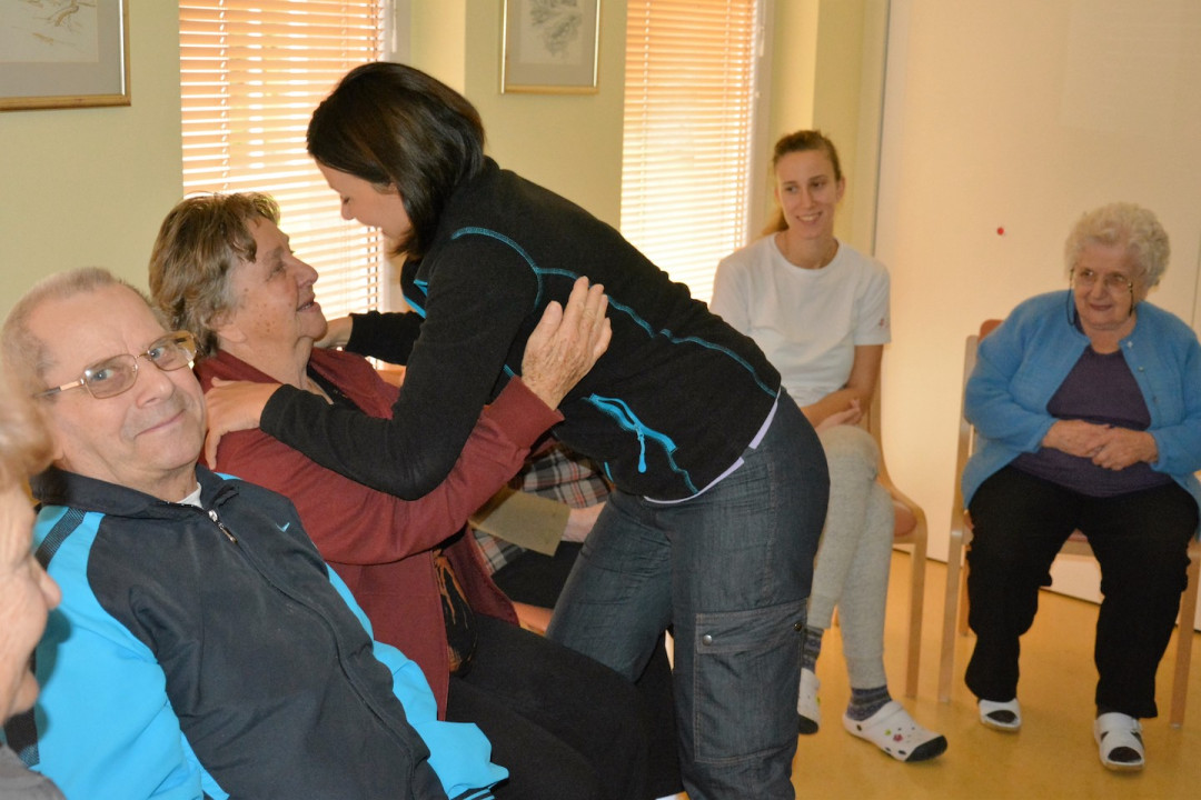 Joga smeha »Smeh je resna stvar«