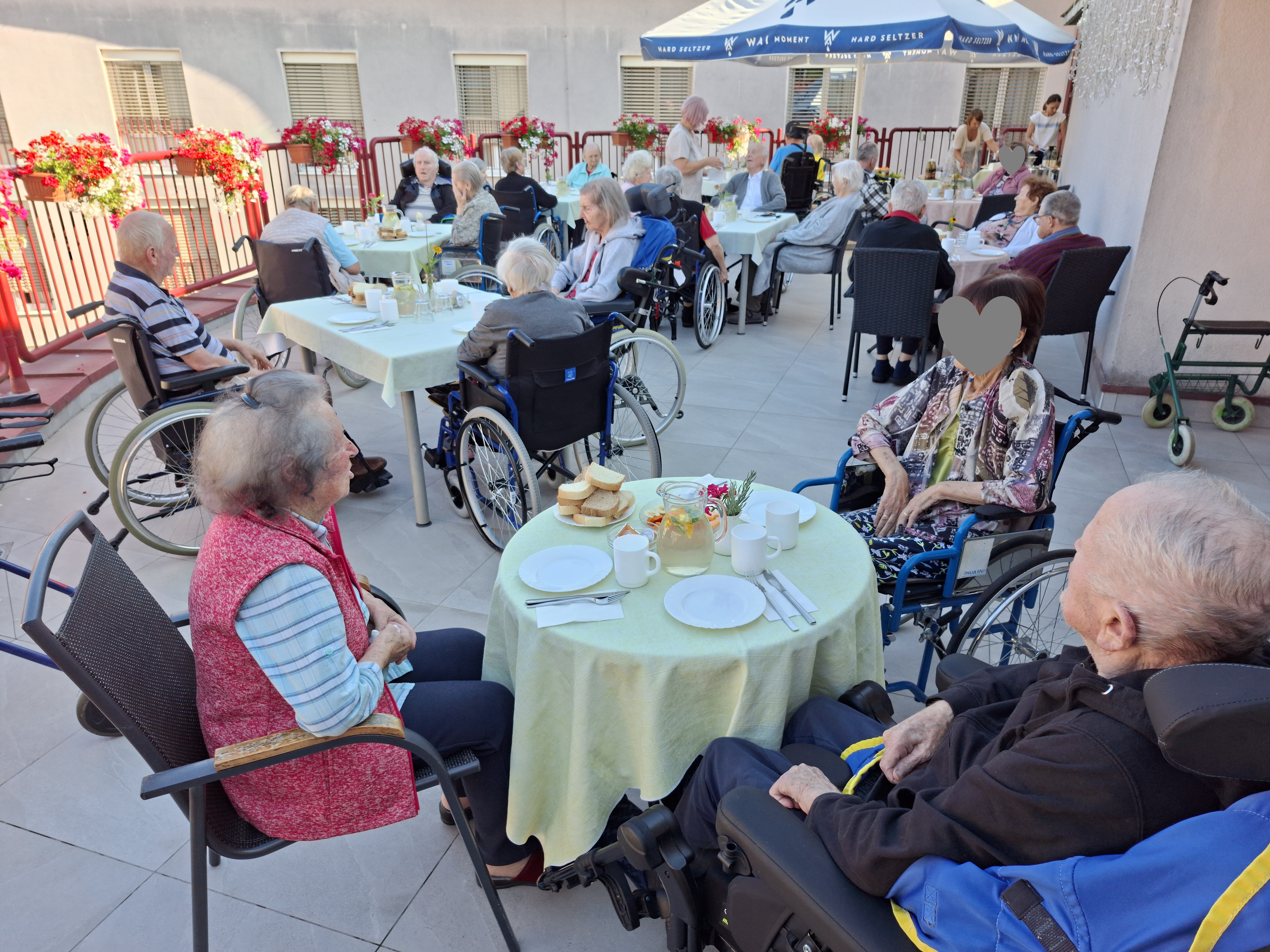 JUTRO, KI SE ZAČNE DRUGAČE