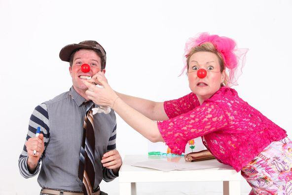 Klovnesa Mafalda v energičnih ritmih