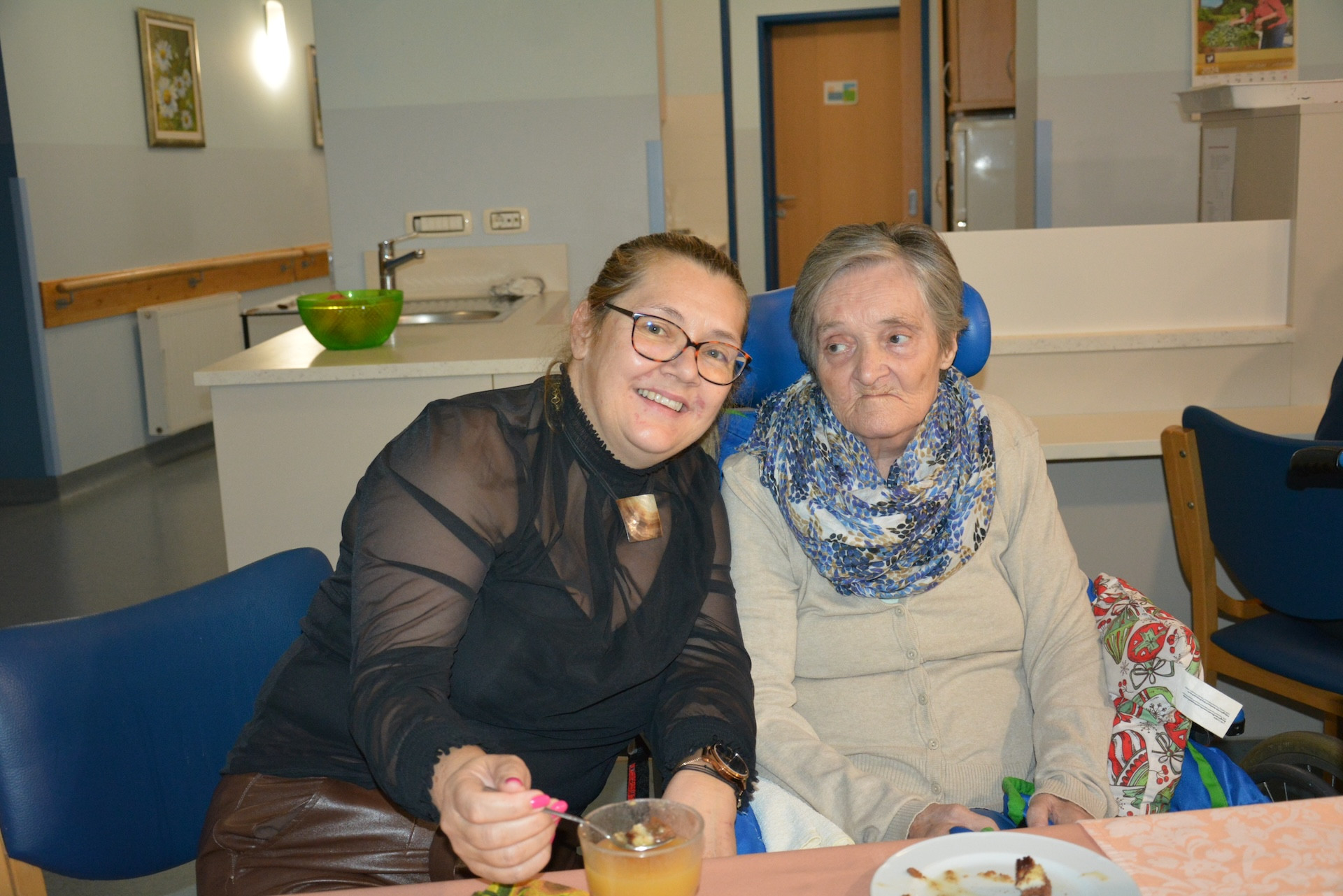 Klub svojcev skupin Mavrica in Modrijani