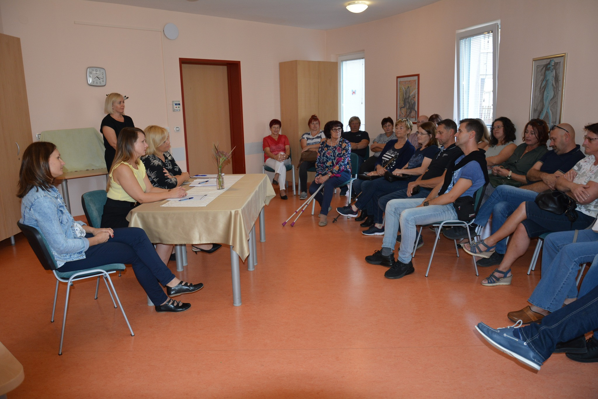 Klub svojcev skupin Mavrica in Modrijani