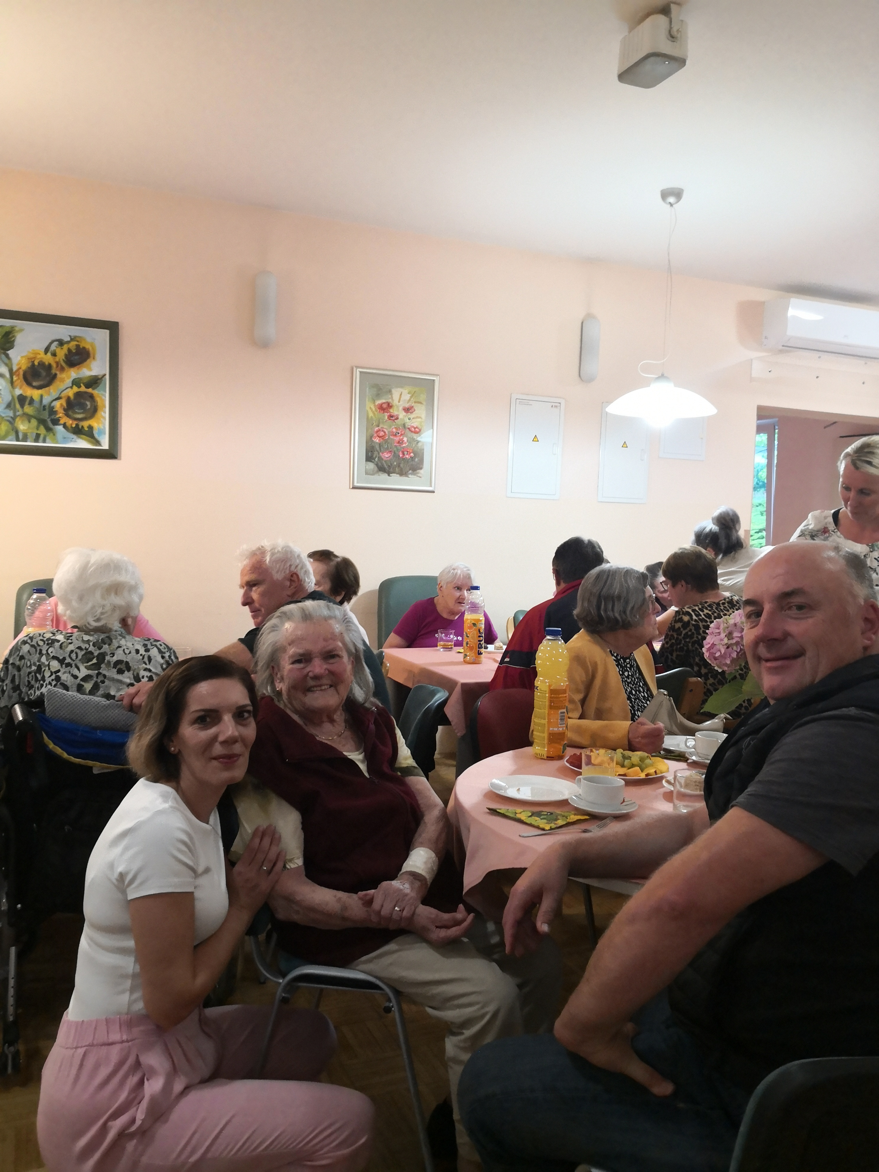 Klubi svojcev skupin Zarja in Spominčice