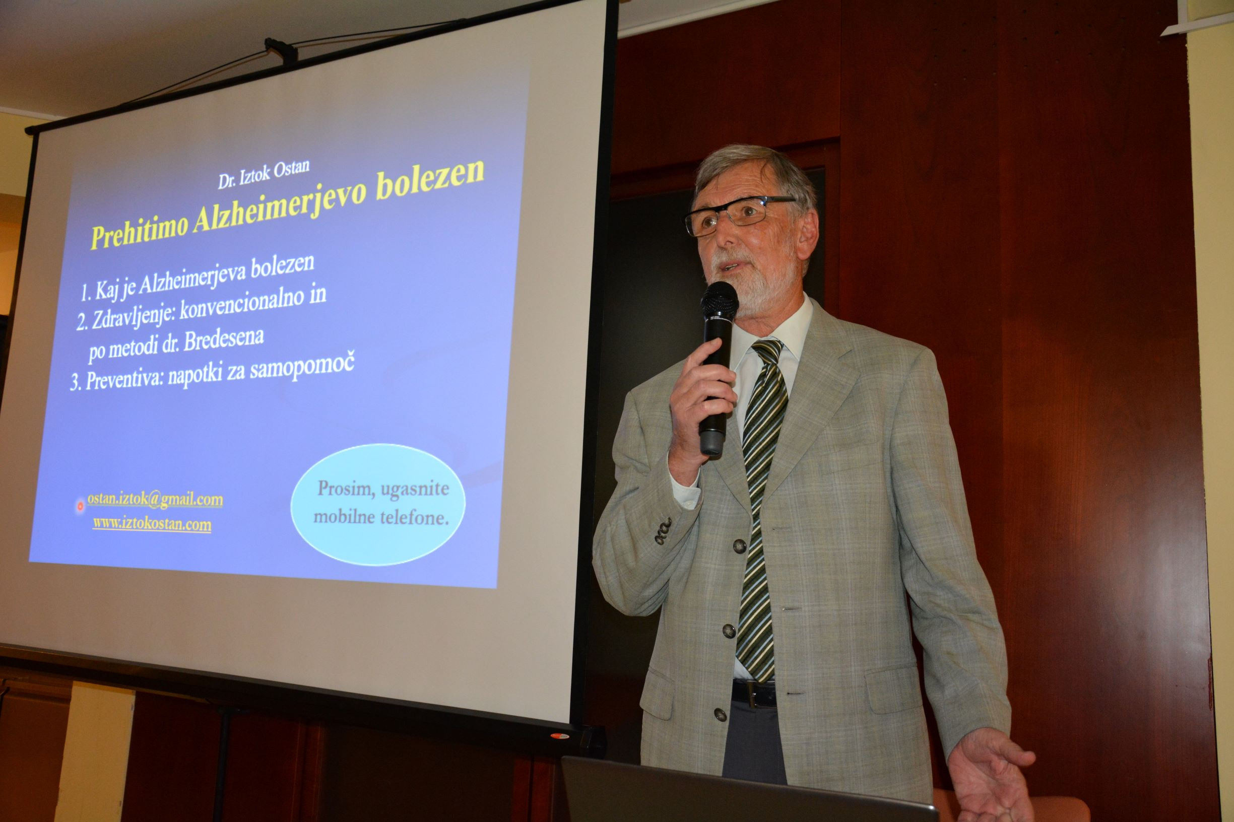 Klubi svojcev za vitalne skupine