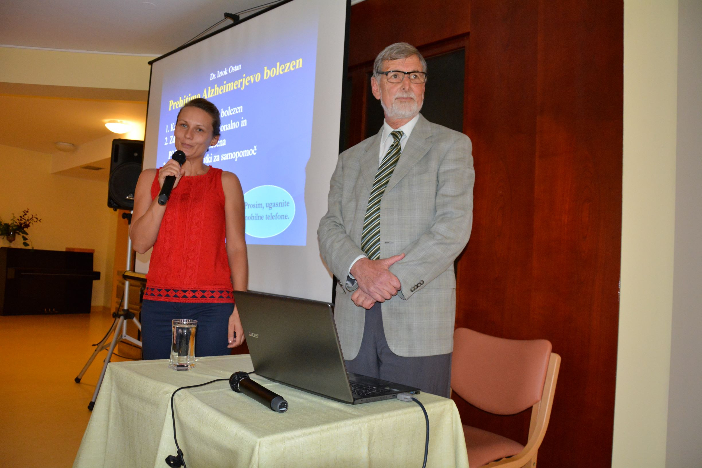 Klubi svojcev za vitalne skupine