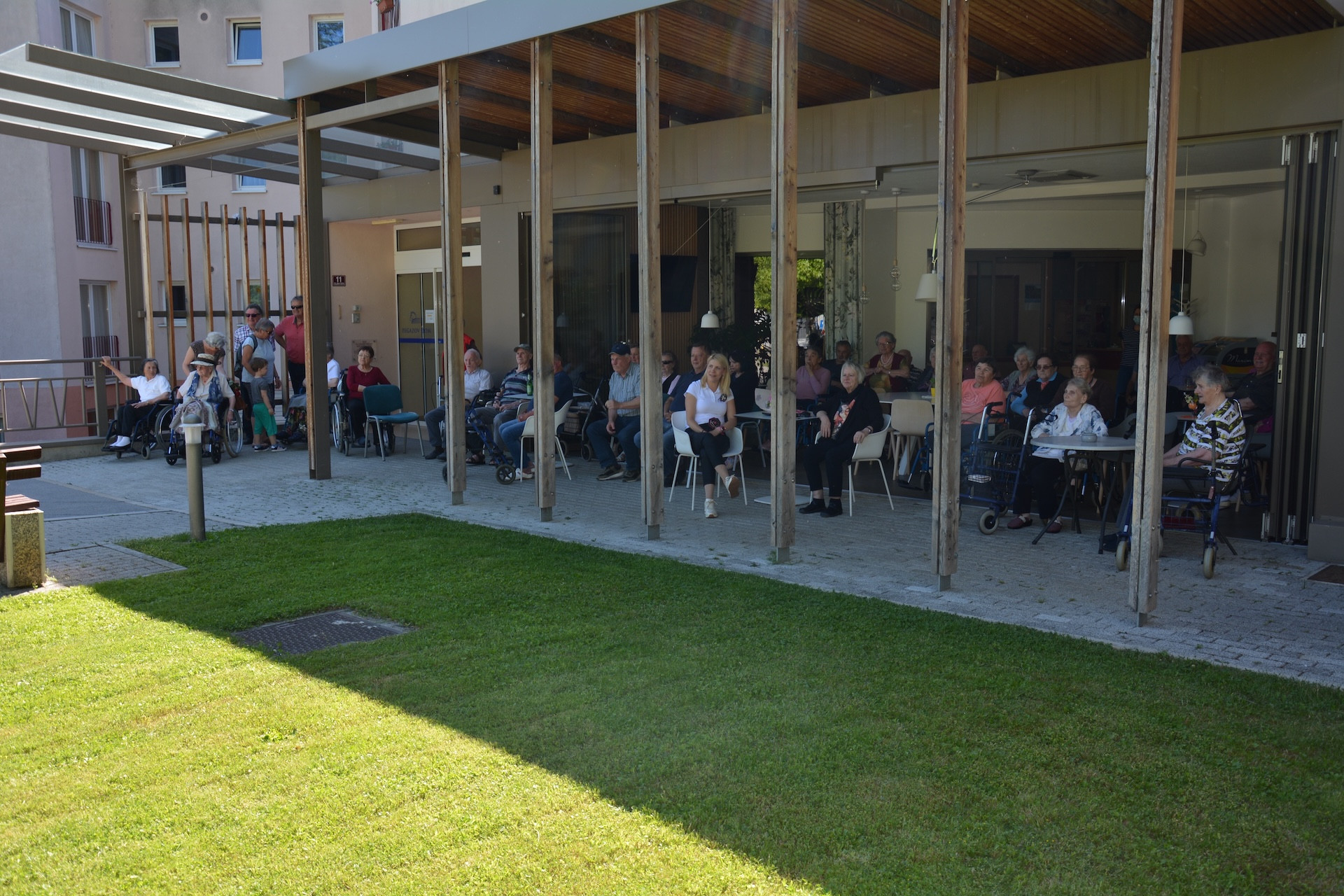 Koncert pihalne godbe Steklarne Rogaška Slatina