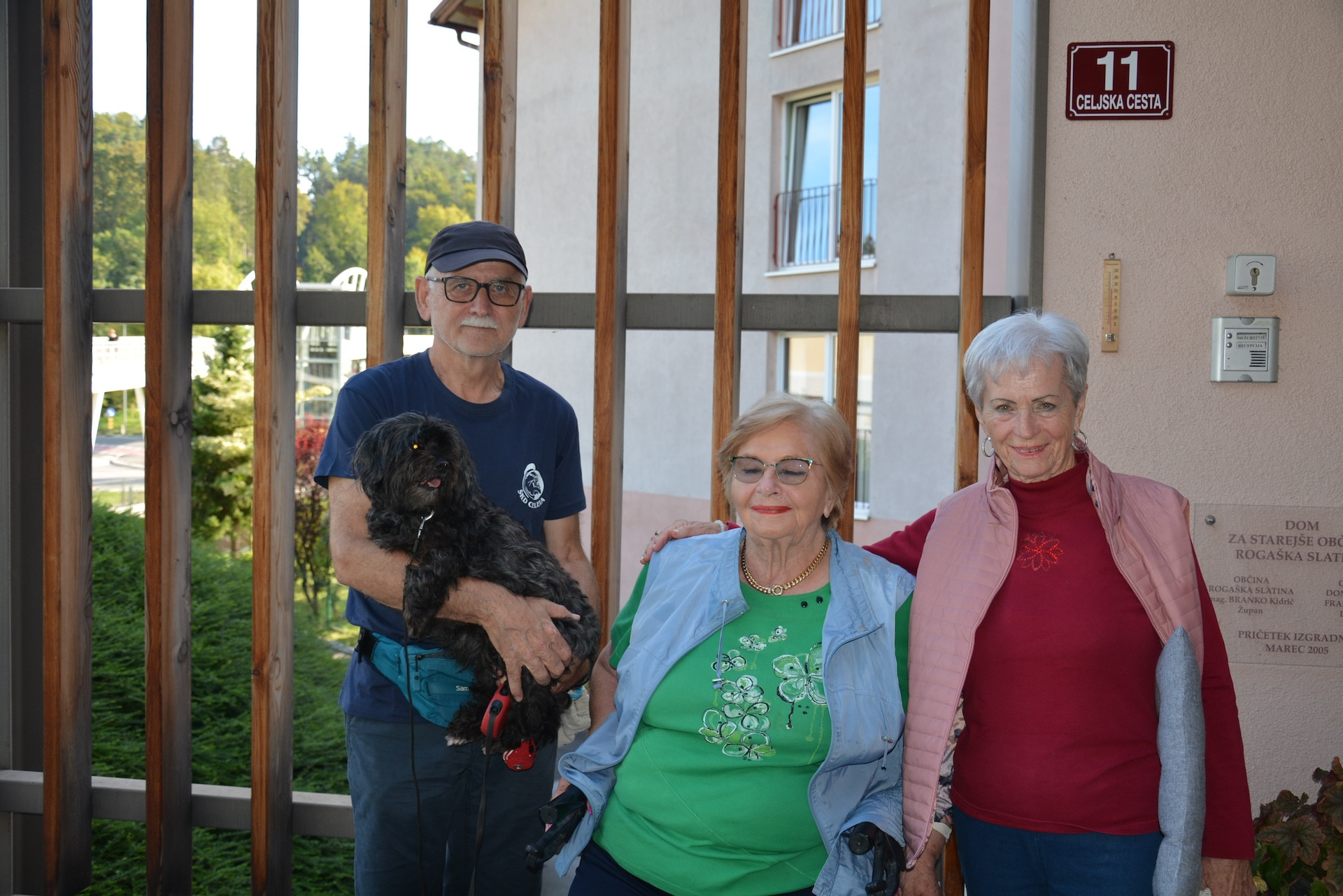 Kosmati smrčki za ljubitelje psov