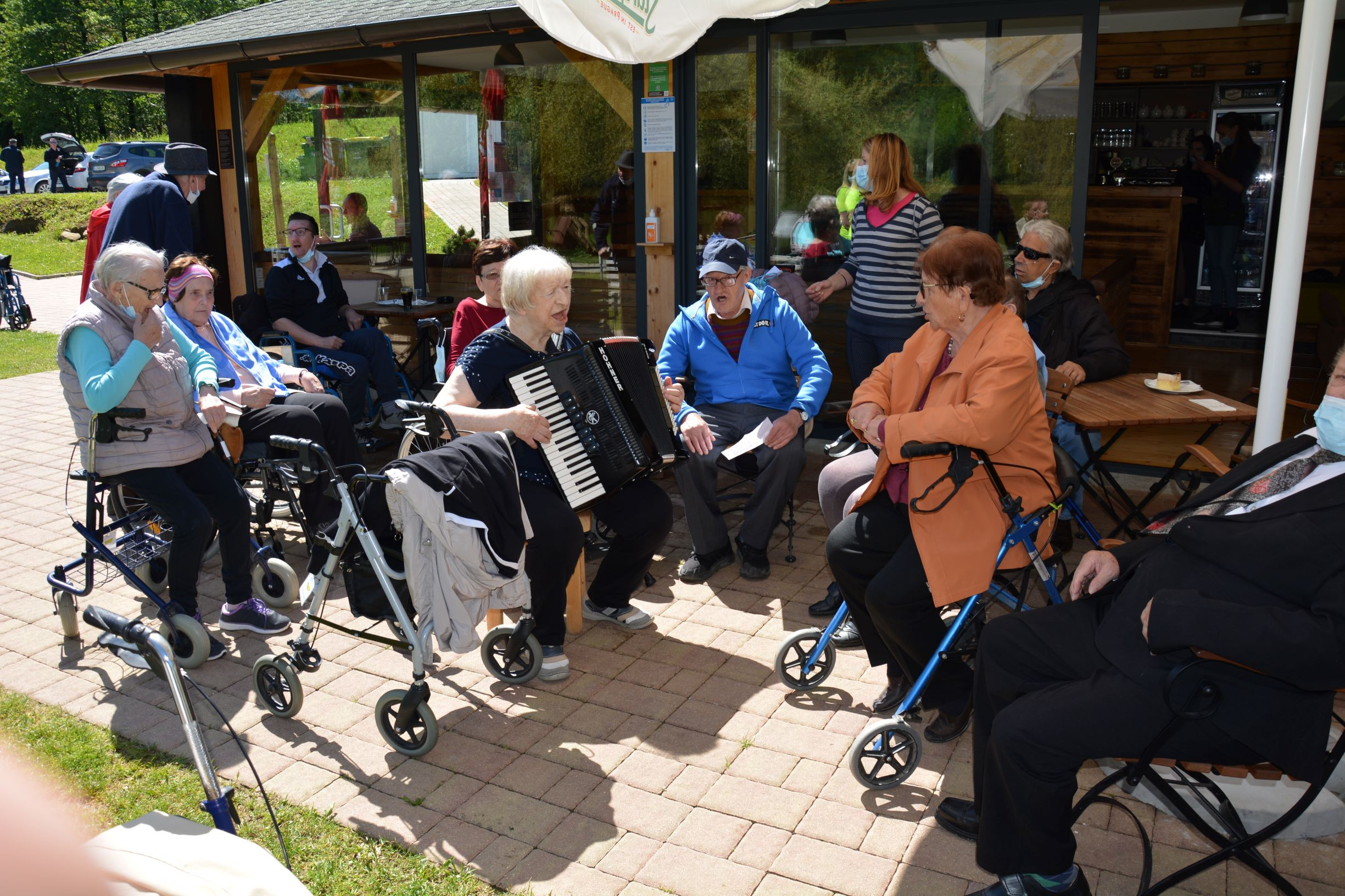 Kremna rezina ob Slivniškem jezeru