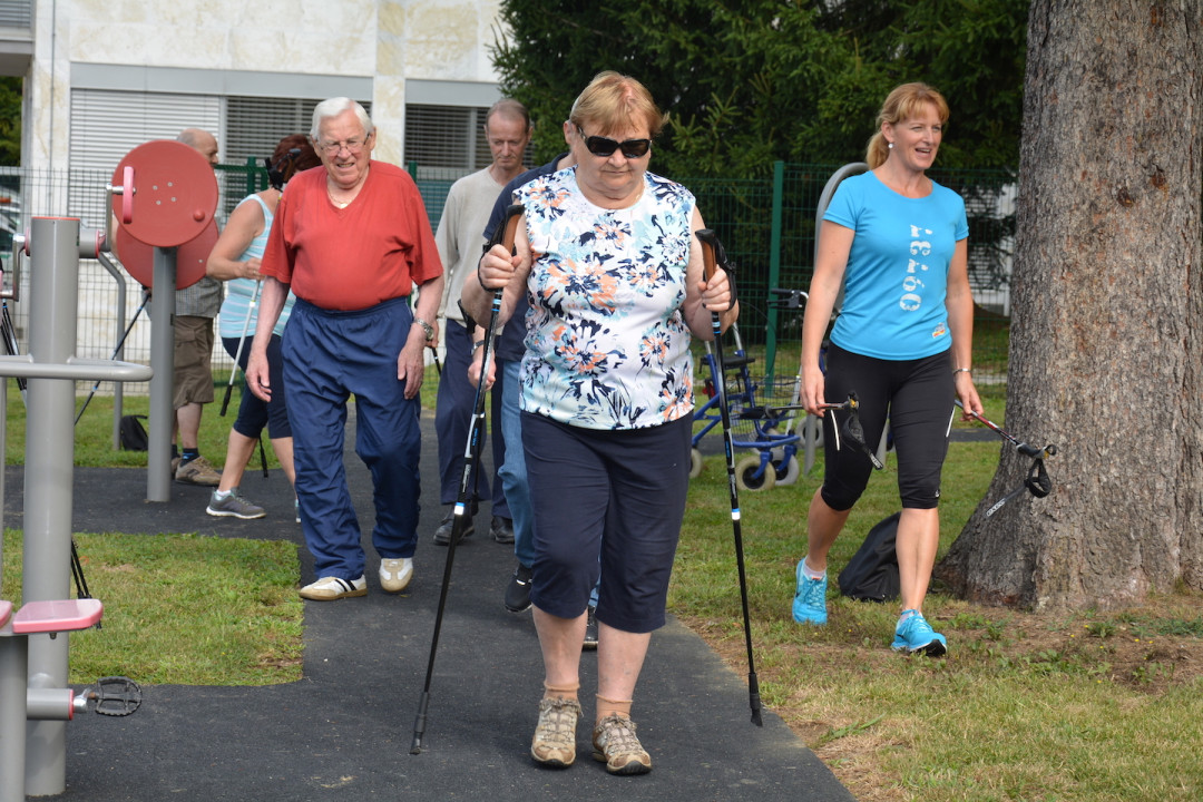 Lahkih nog naokrog z nordijsko hojo