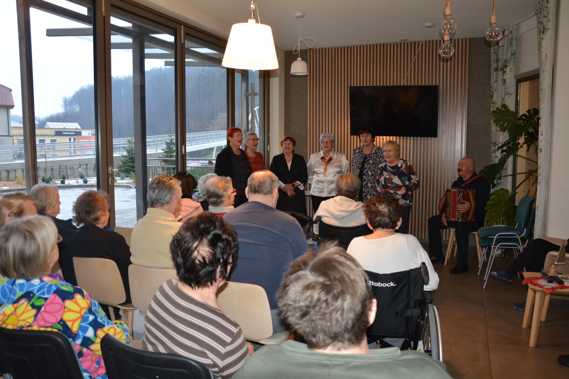 Ljudske pevke iz Rogatca