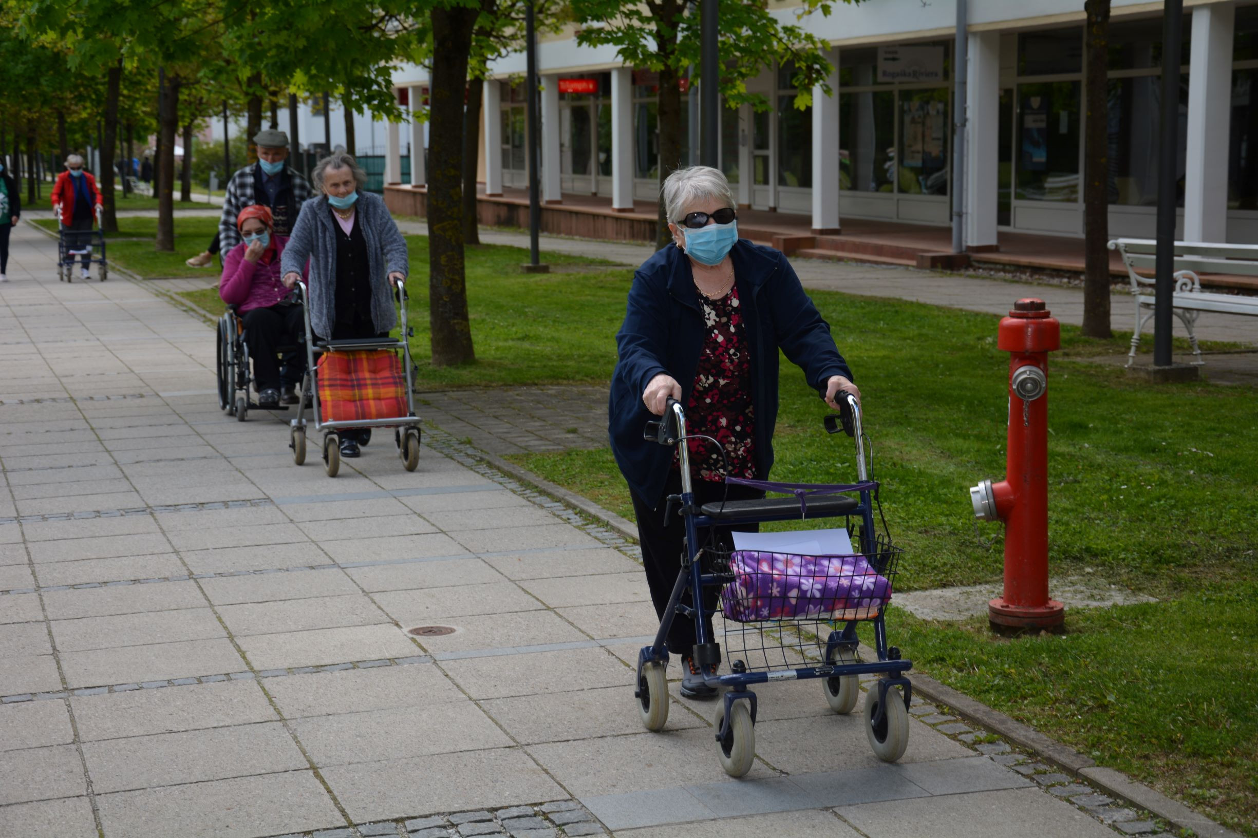 Majski sprehod skupine Ob potoku