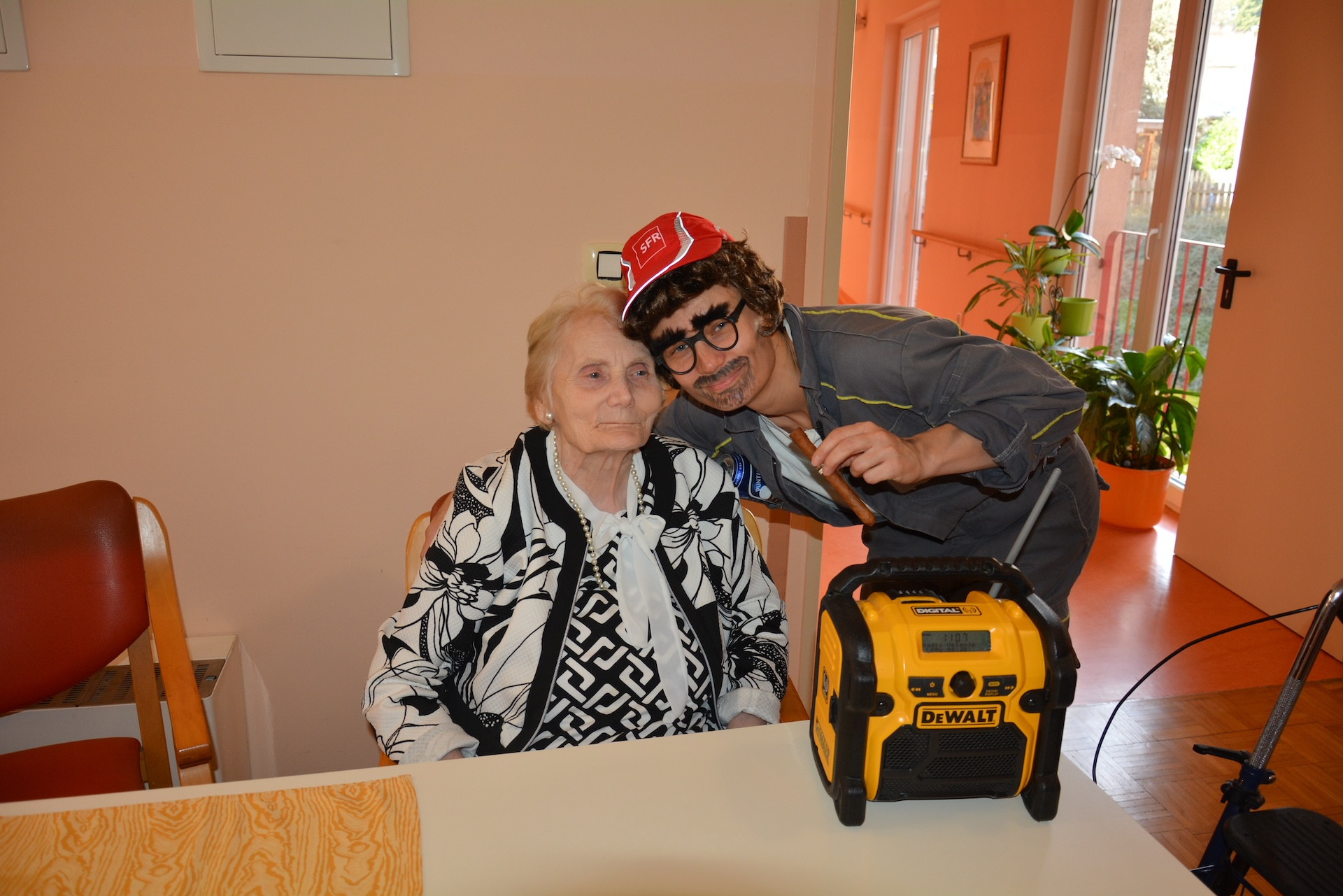 Maškare, maškare....