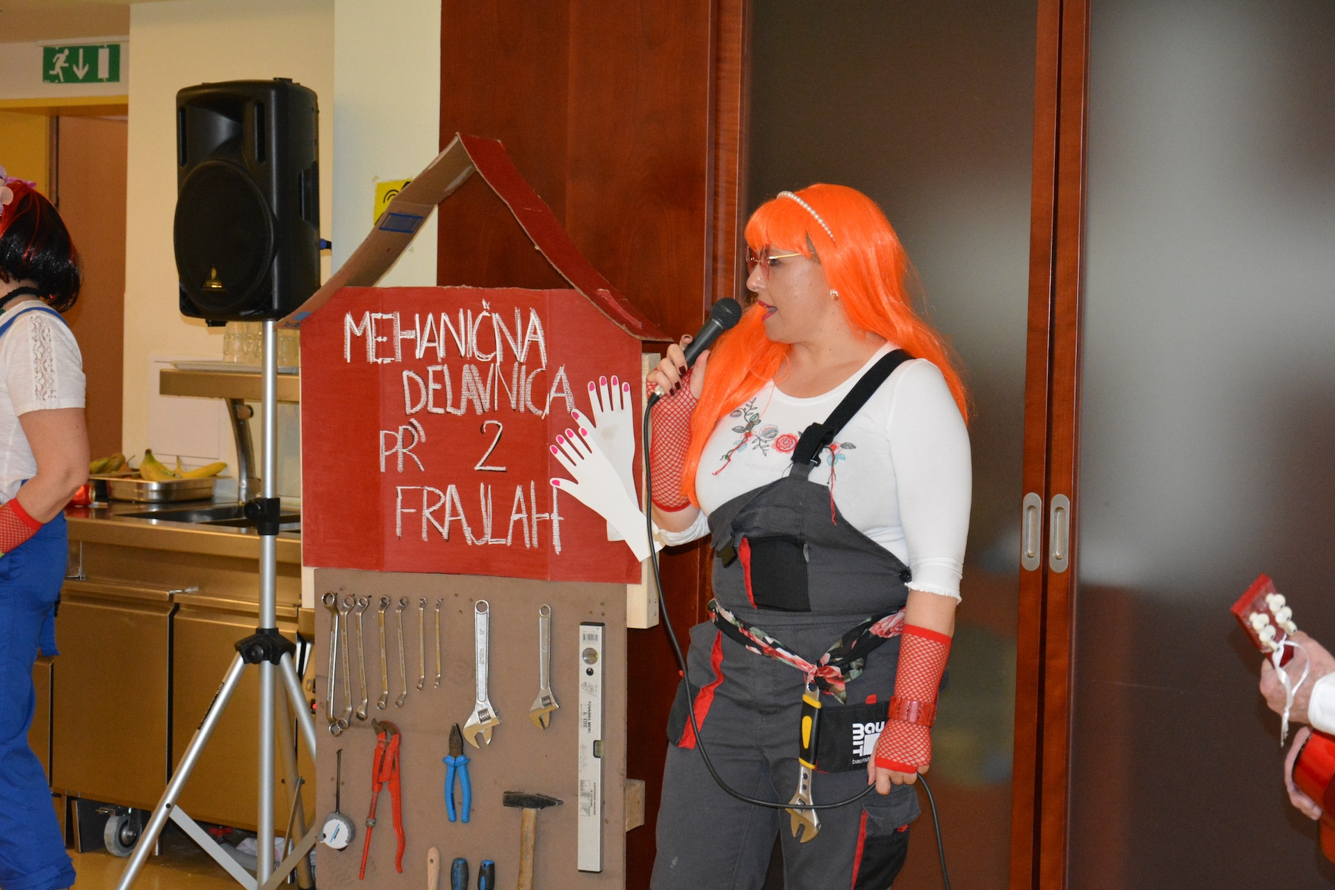 Maškare, maškare....