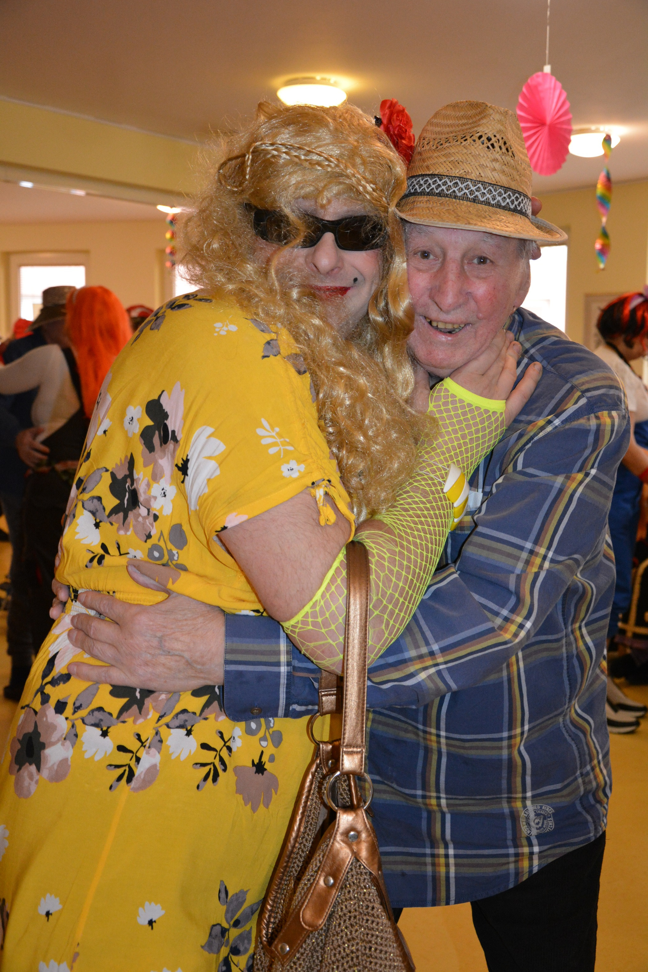 Maškare, maškare....