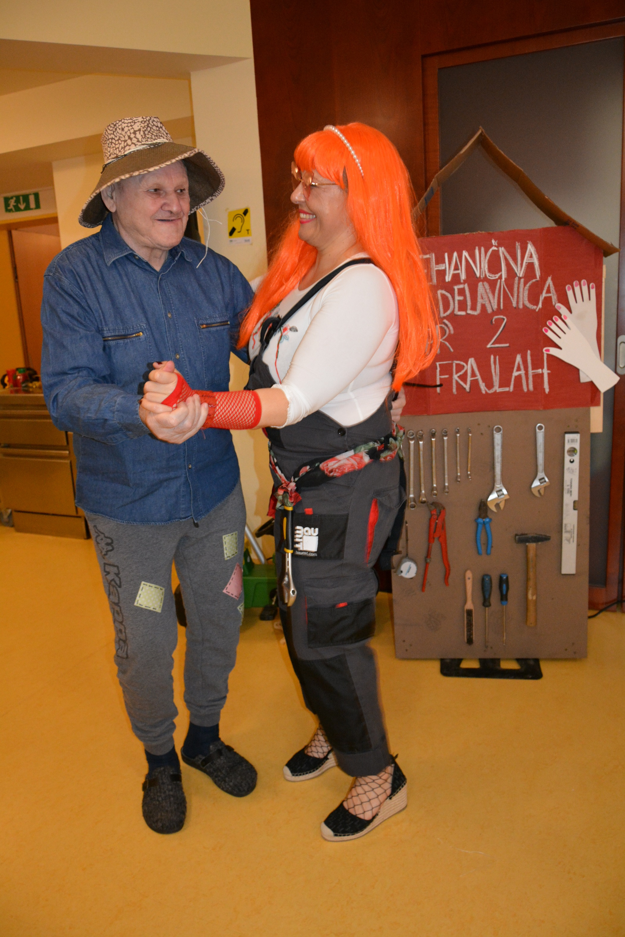 Maškare, maškare....