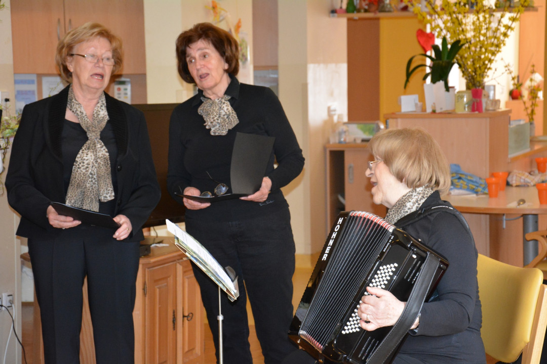 Materinski dan po prekmursko