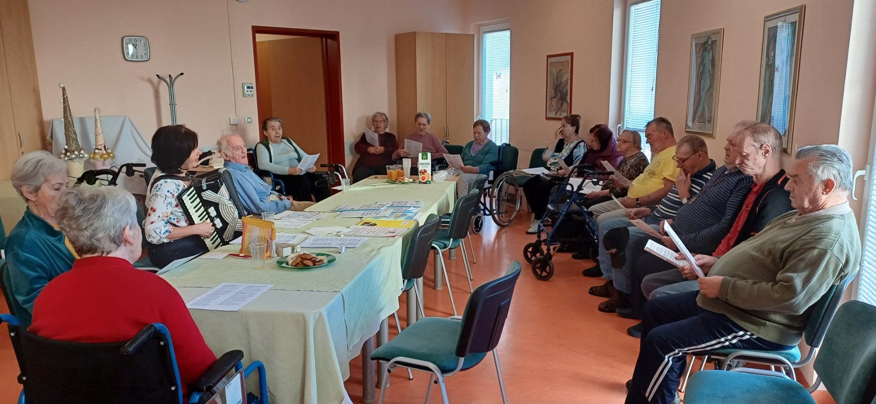 Medpraznična sreda v domu