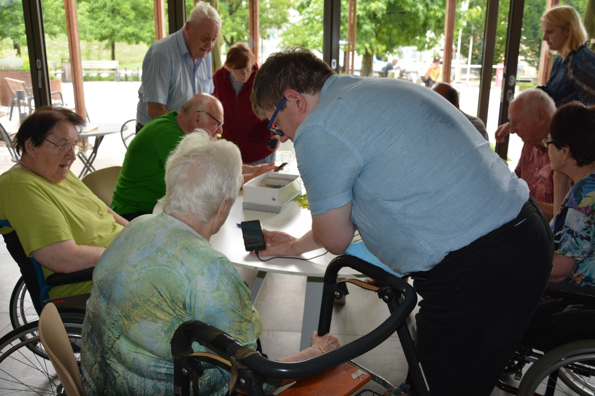 Mobilni heroji na obisku