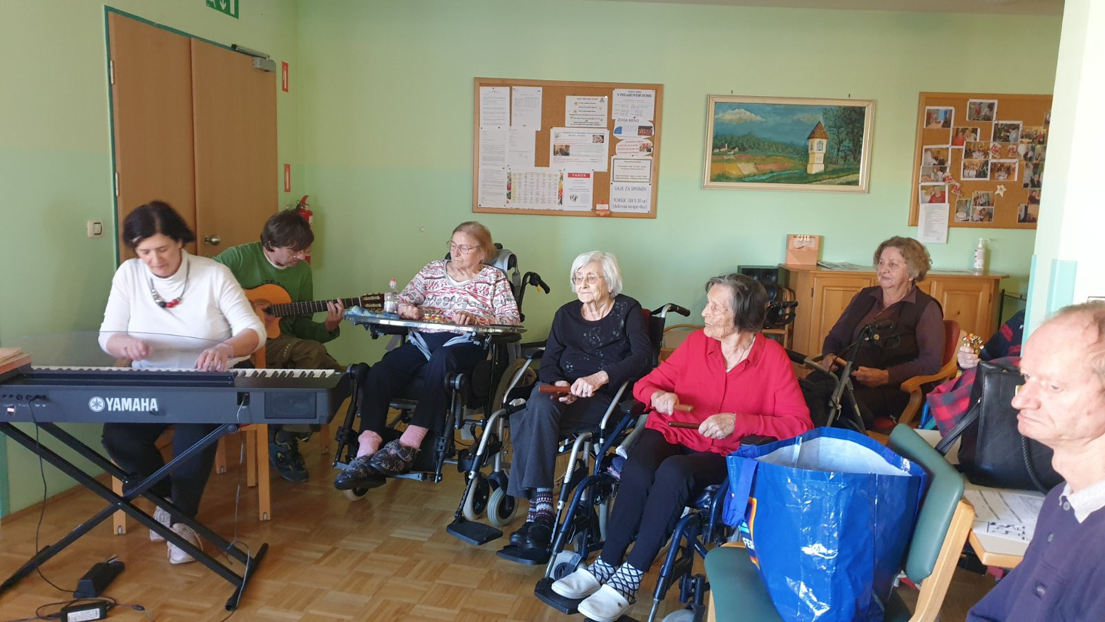 Na lepi modri Donavi