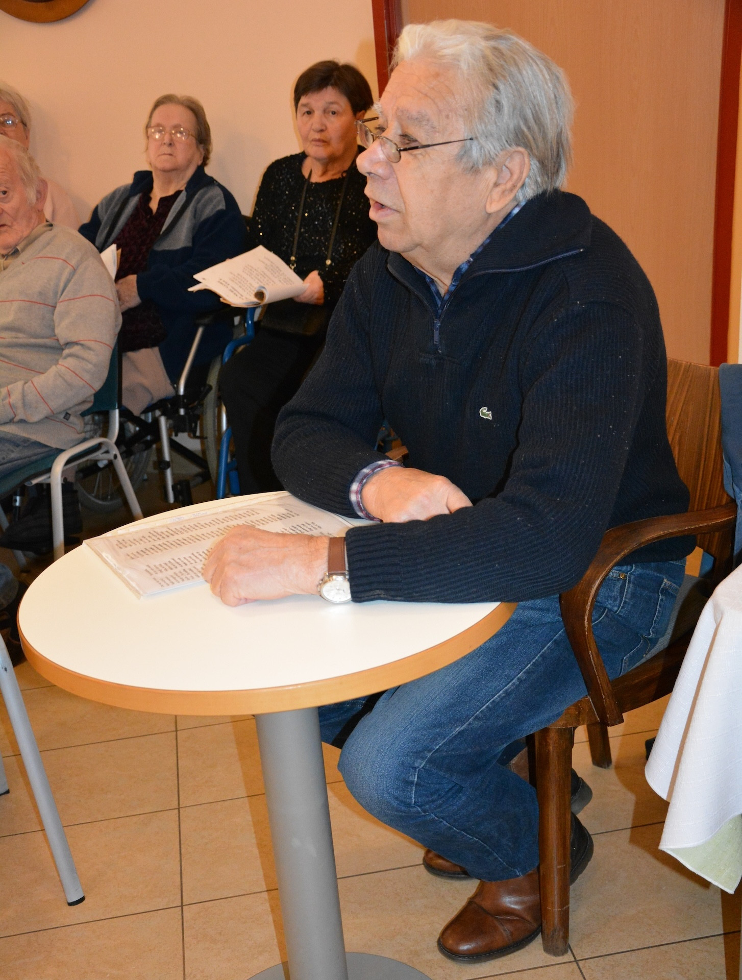 Na ogled postavili božično – novoletne ustvarjalnosti