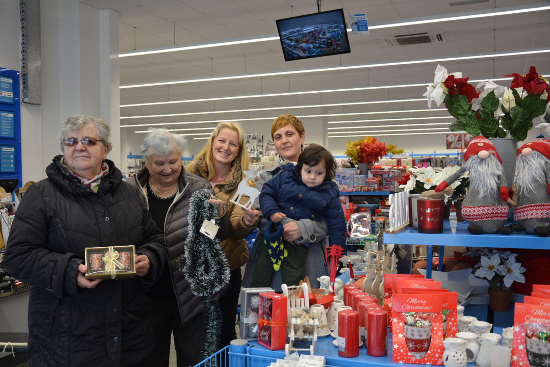 Nakup v trgovini z ustvarjalnim materialom