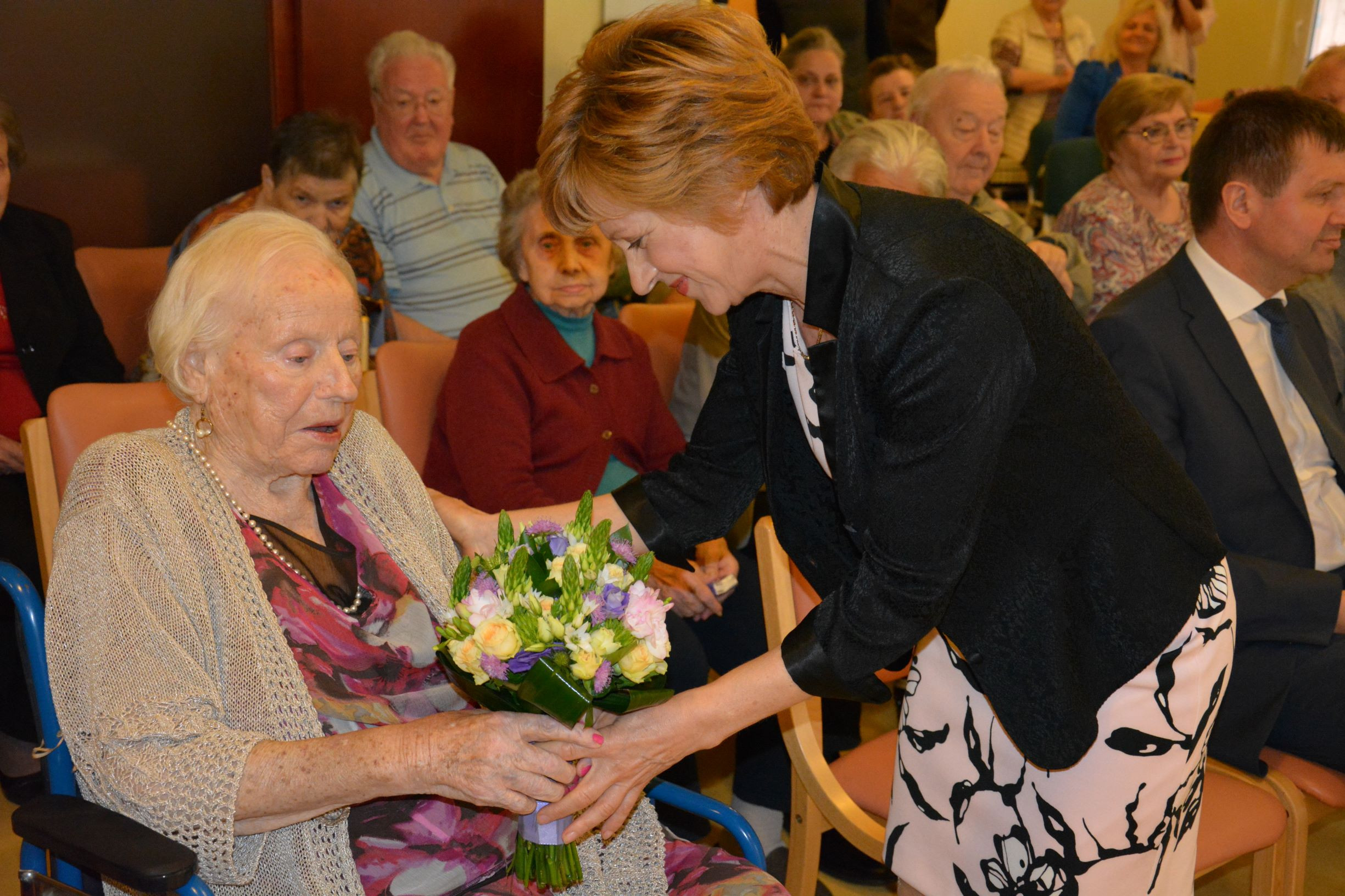 Naša 100 - letnica gospa Ela