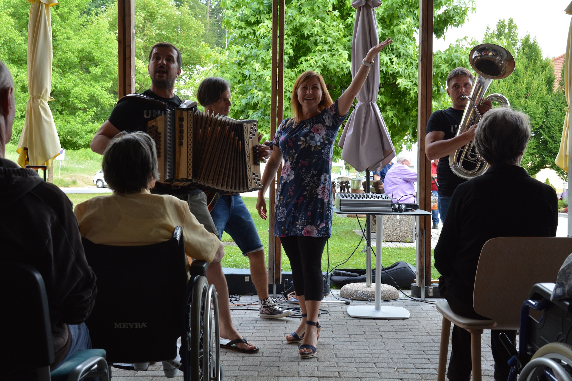 Nastop ansambla Unikat