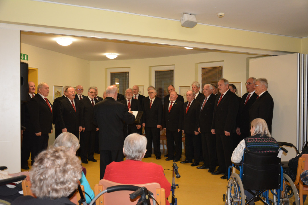 Nastop Moškega pevskega zbora