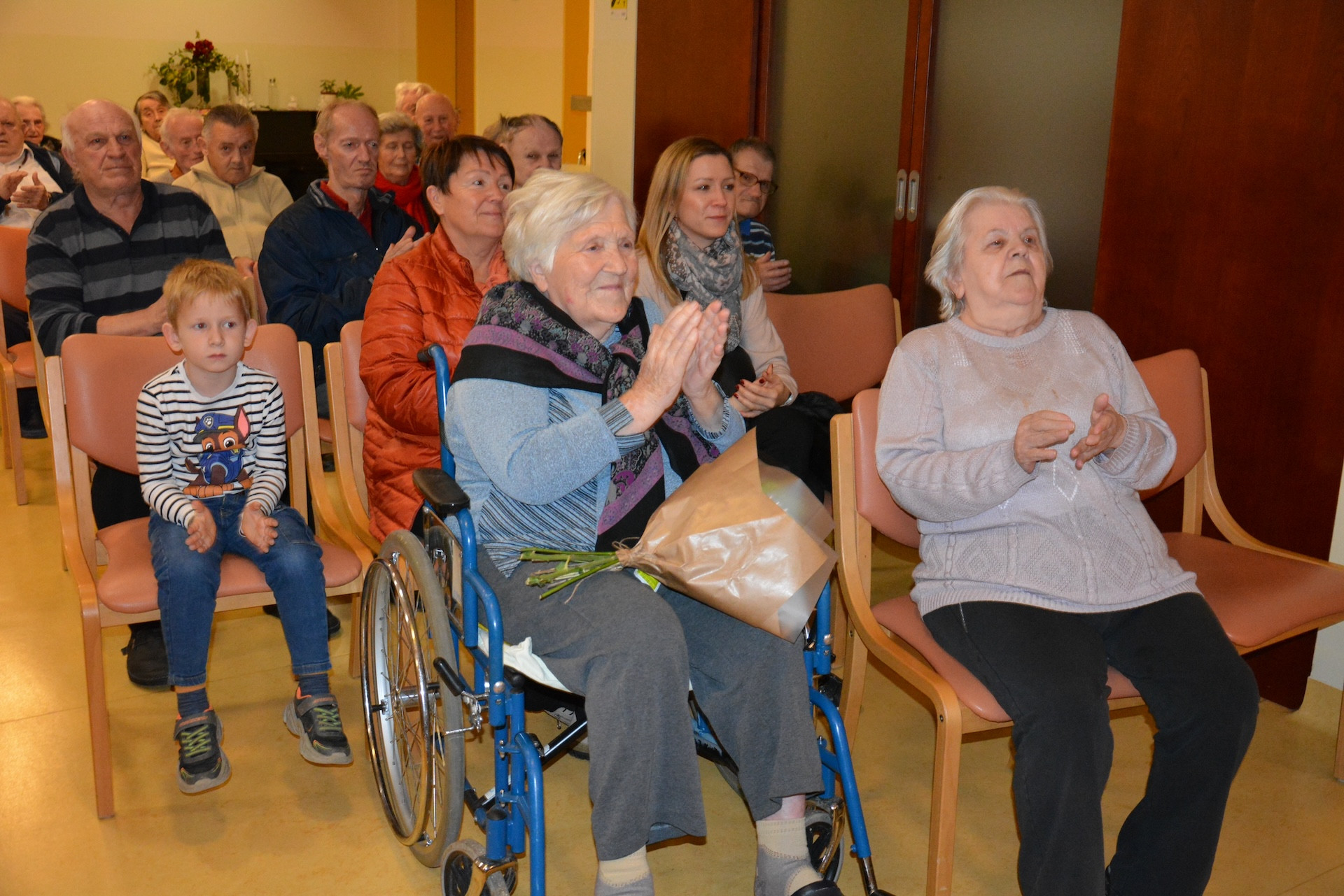 Nastop skupine Vitis