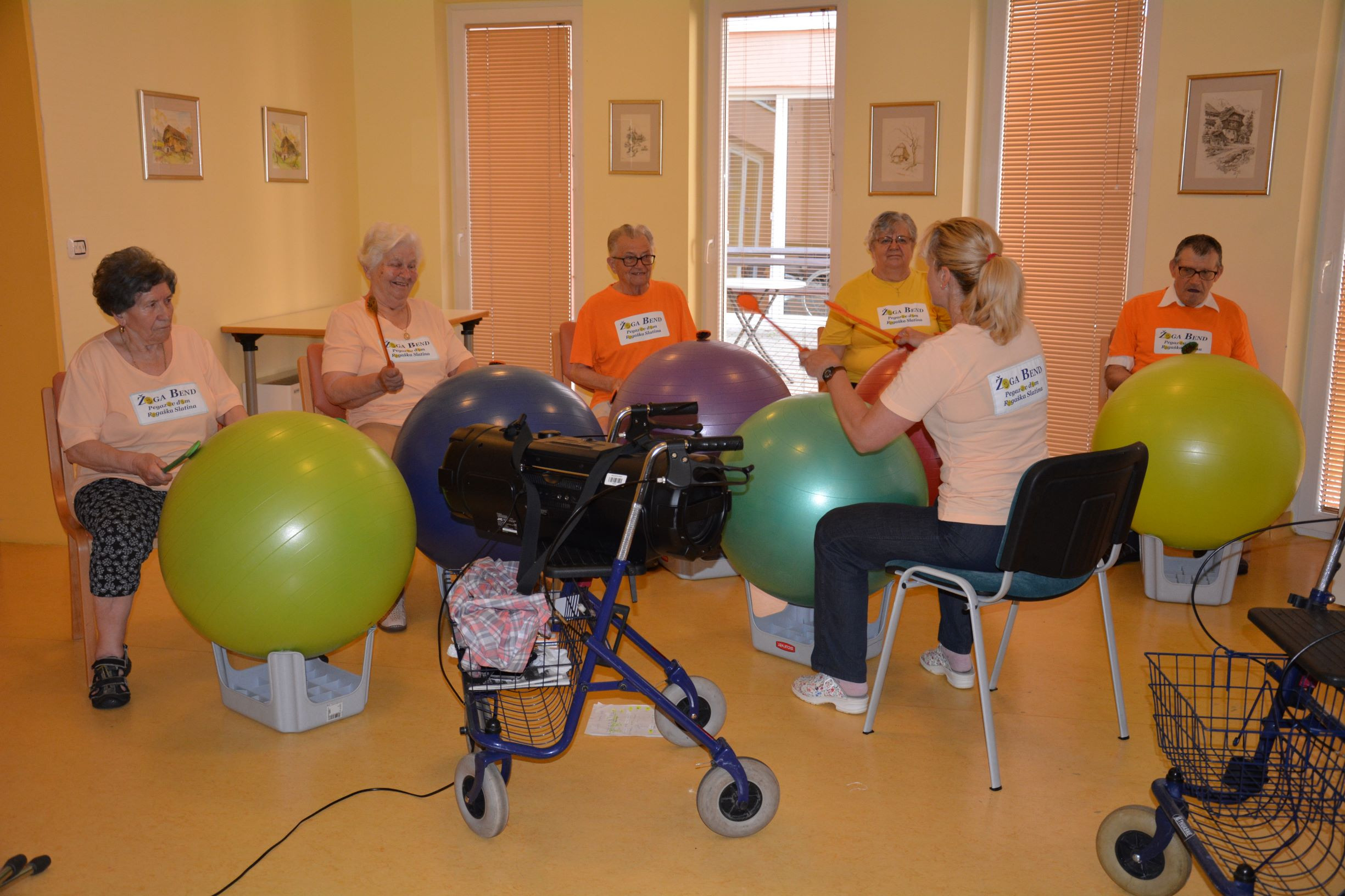 »Ne znam še brati, peti pa znam«