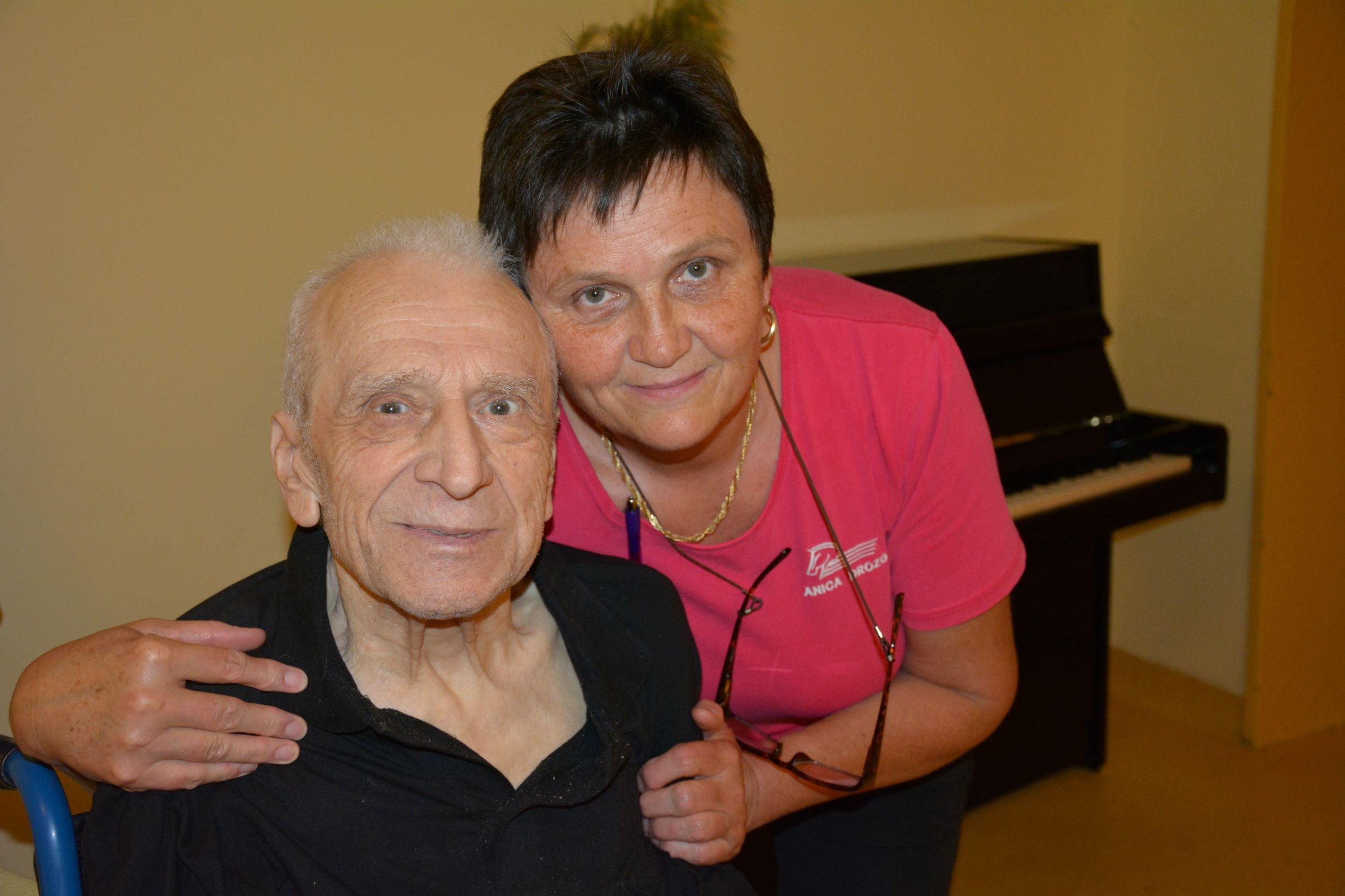 »Ne znam še brati, peti pa znam«