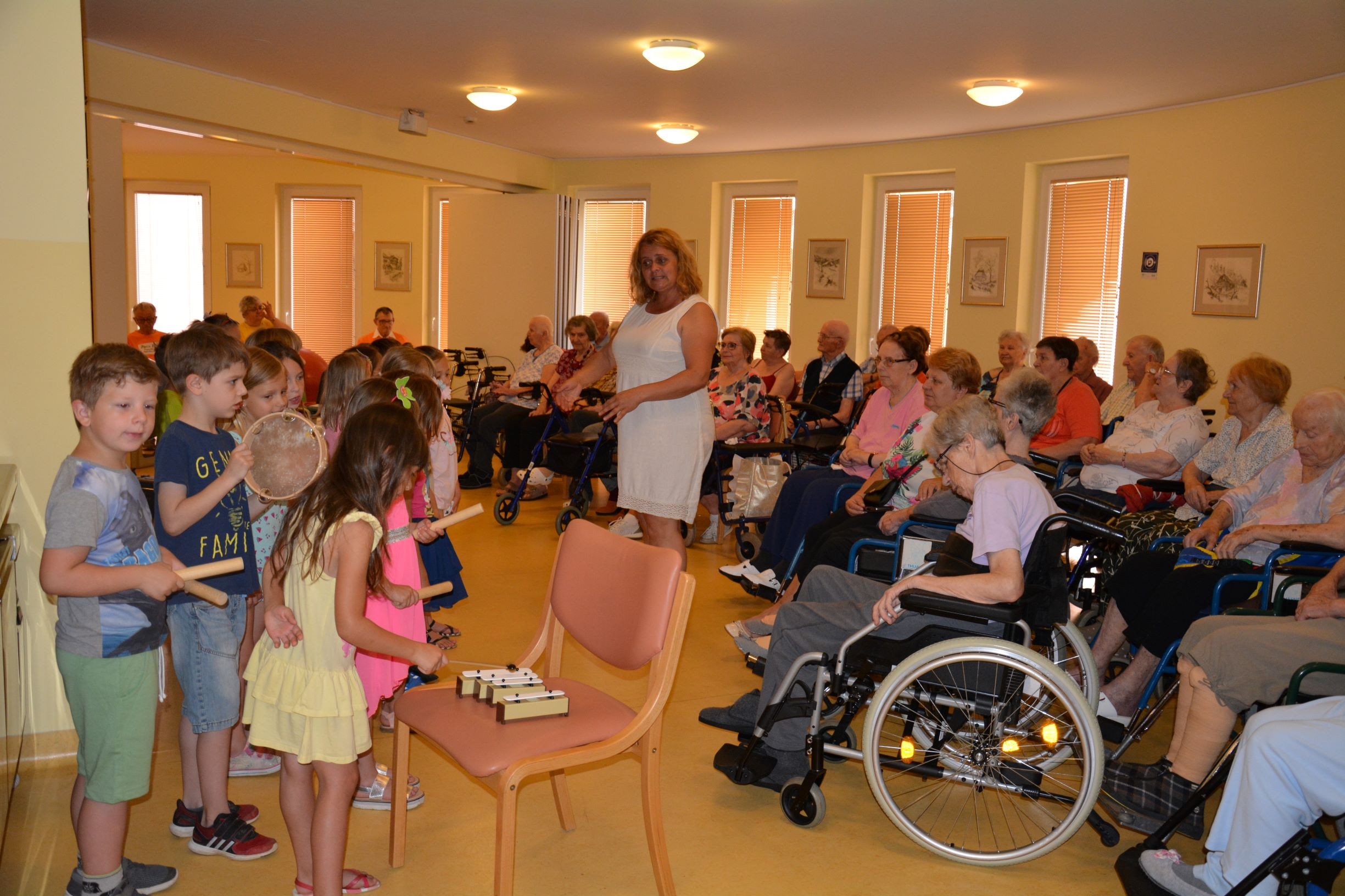 »Ne znam še brati, peti pa znam«