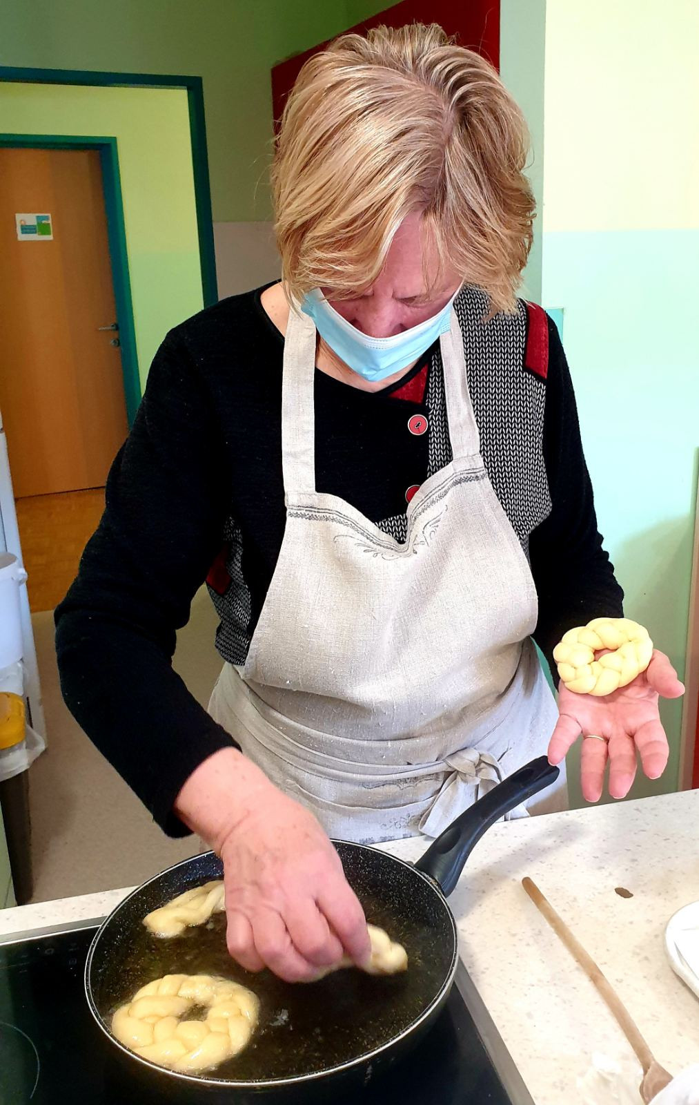 Nekaj četrtkovih aktivnosti v Pegazovem domu