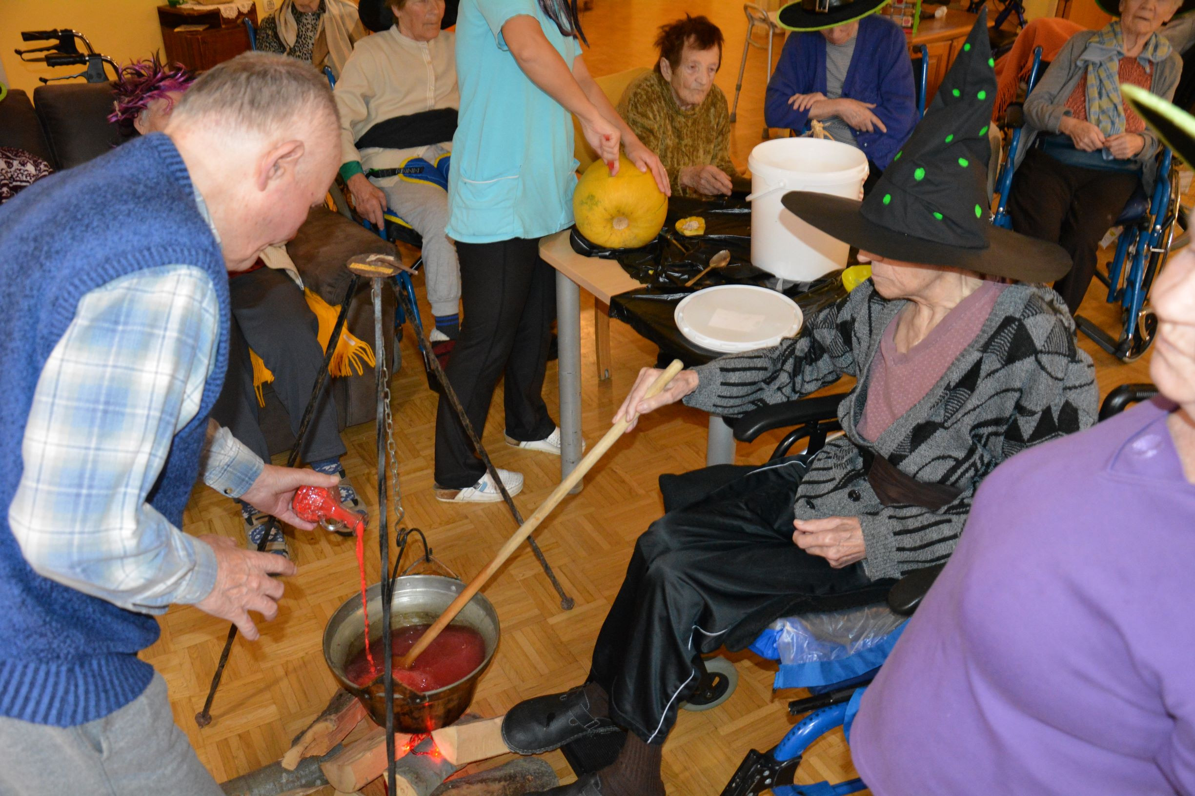 Noč čarovnic v Pegazovem domu