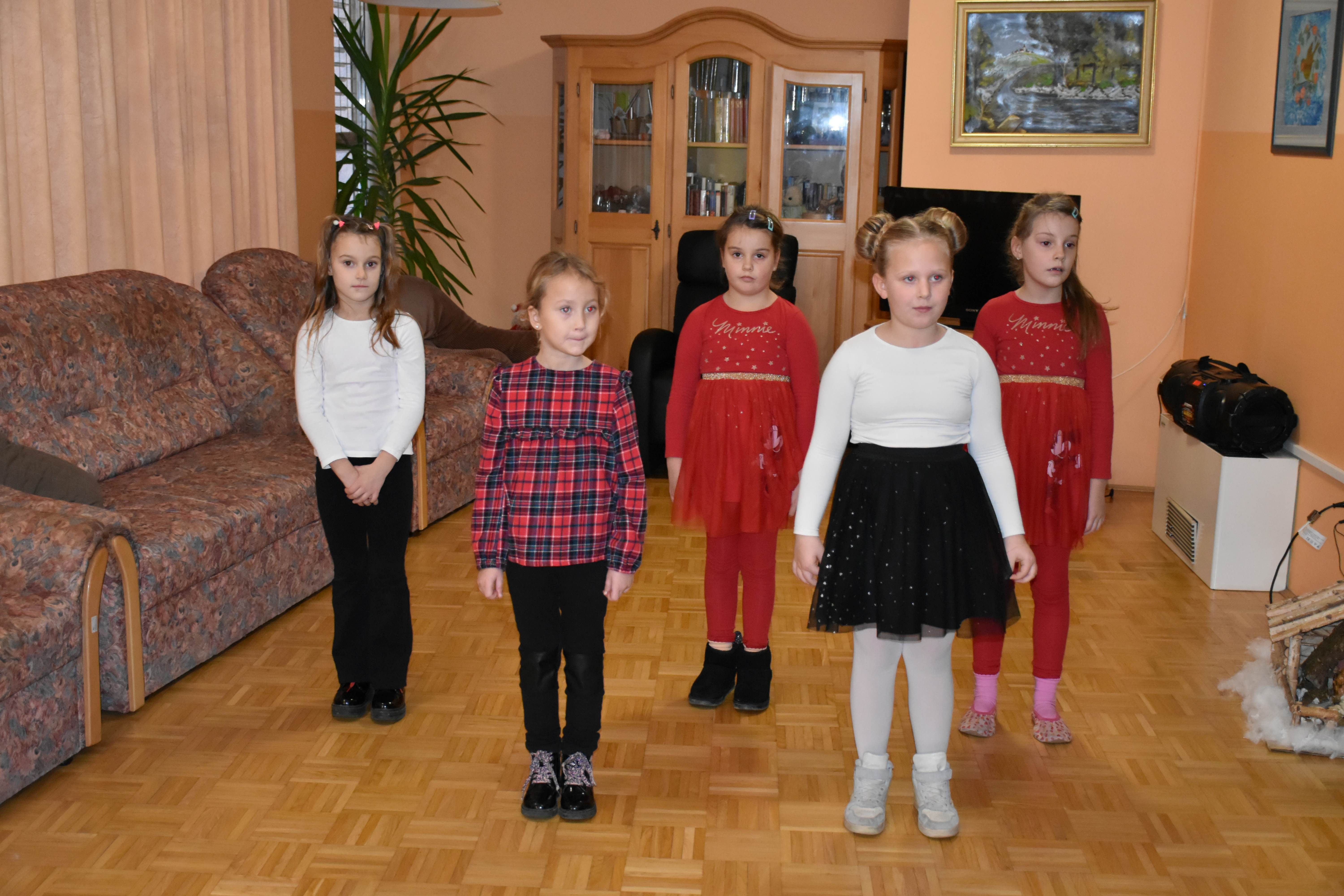 Novoletna zabava stanovalcev