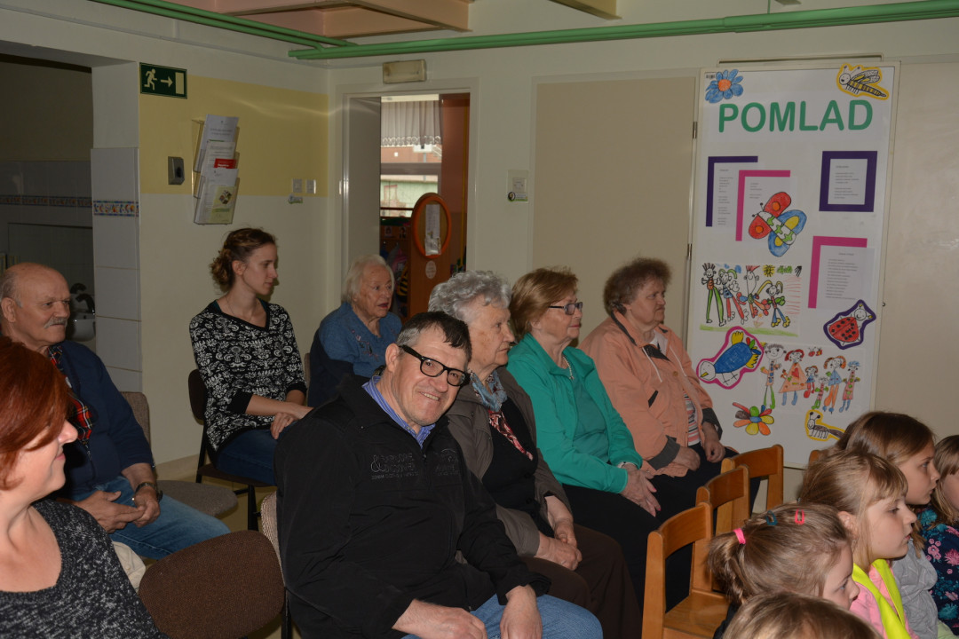 O polžu, ki je kupoval novo hišico