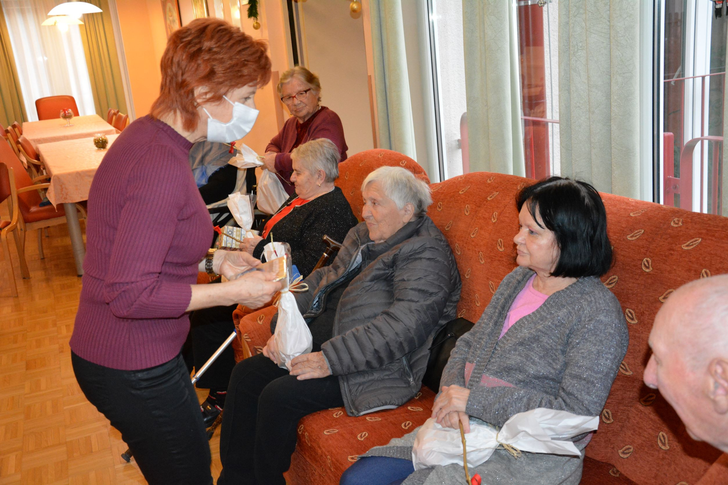 Obiskal nas je Sveti Miklavž