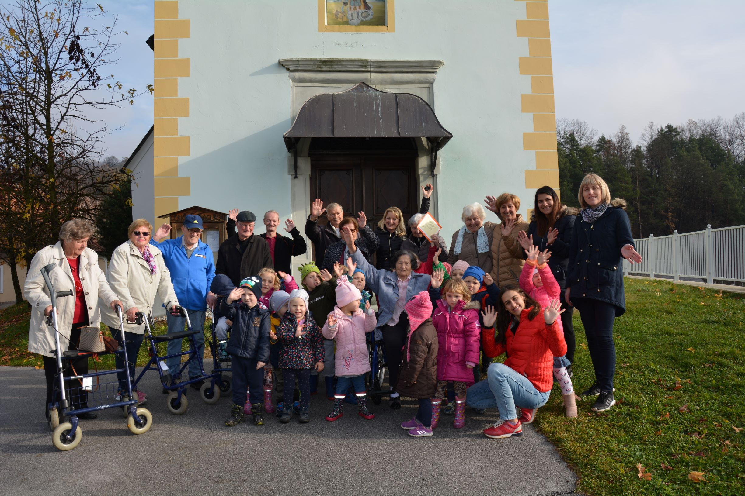 Obiskali smo otroke Vrtca Kapljica in kuharico Martino