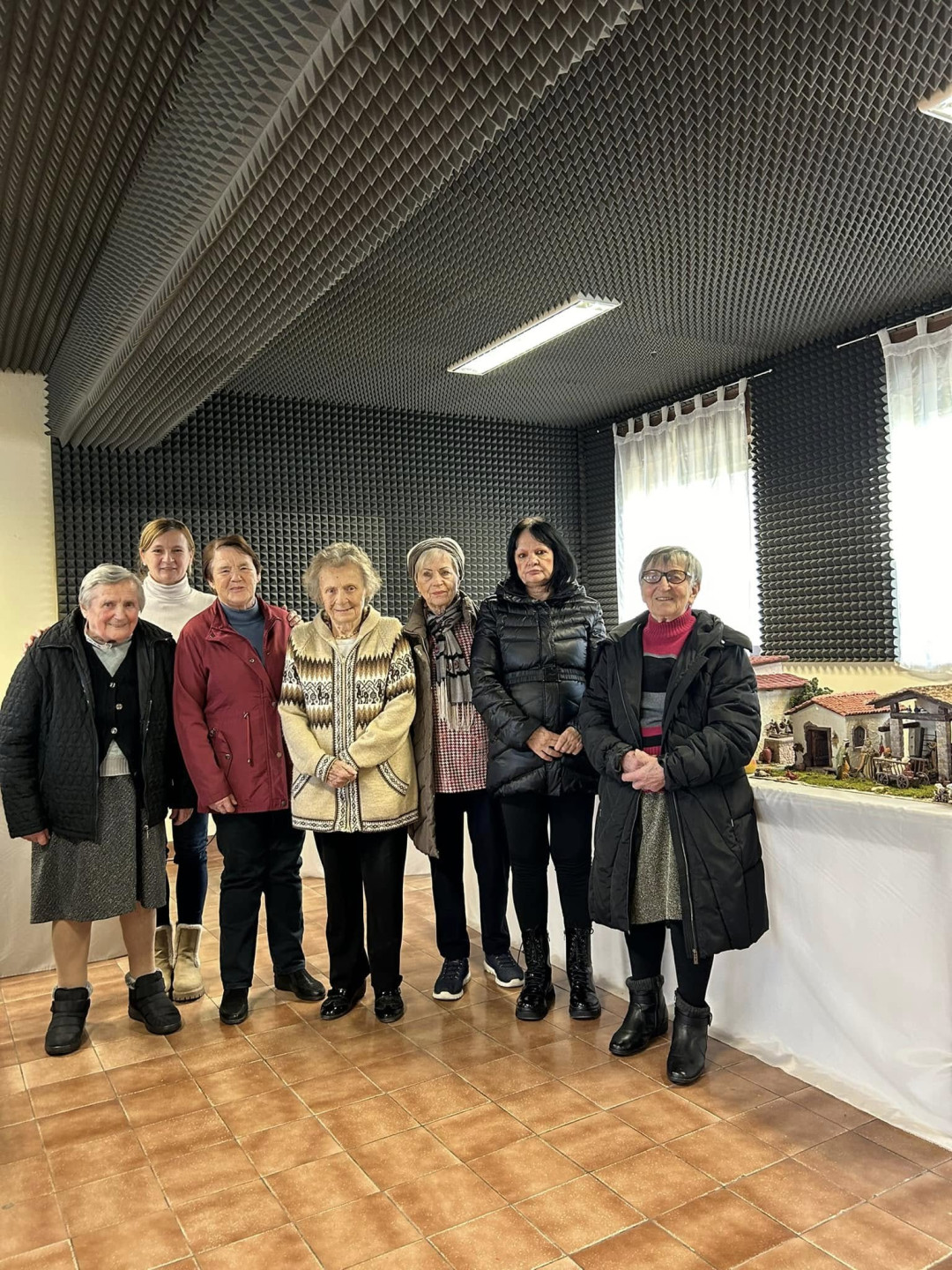 Ogled jaslic in glasbena terapija