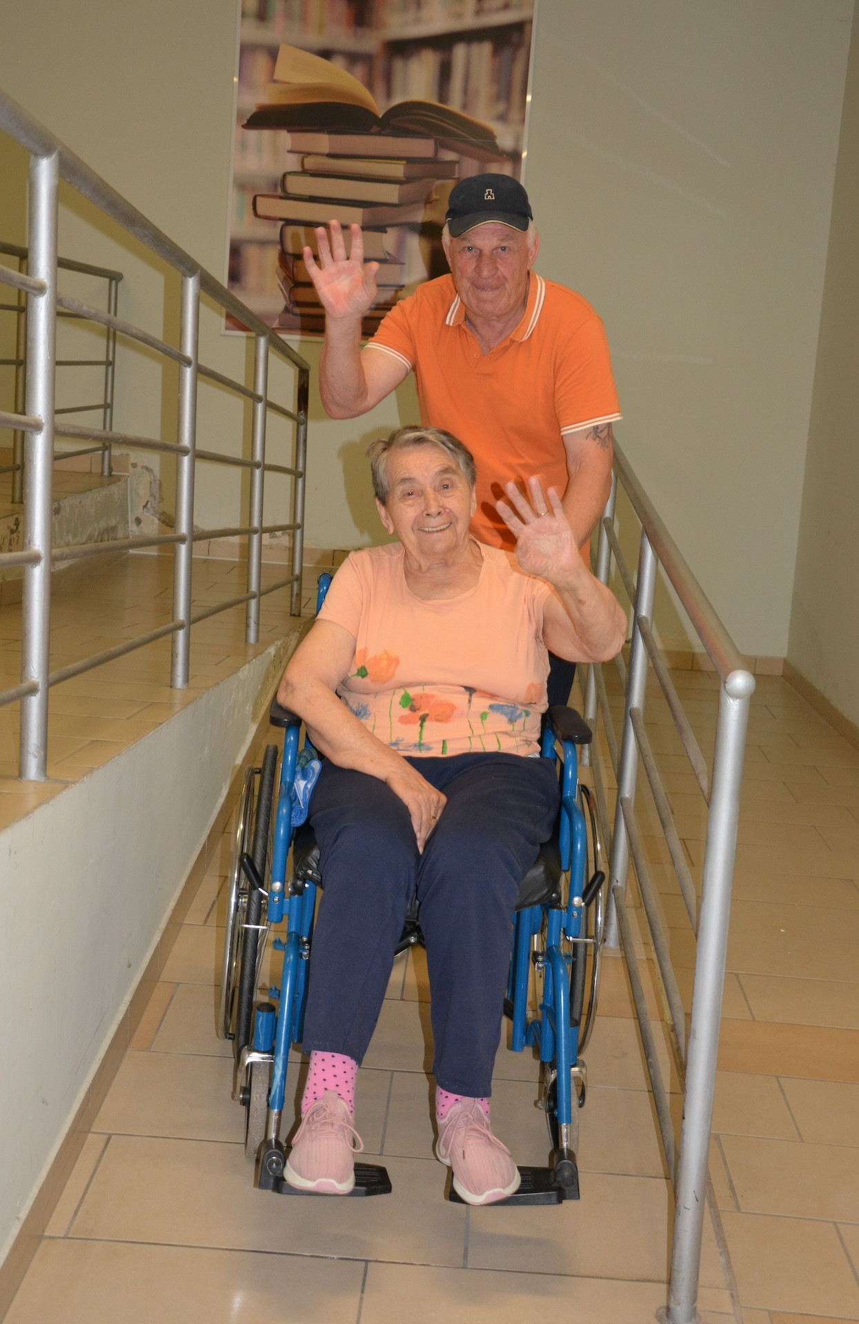 Ogledali smo si razstavo: Val Vavpotič Lorber - makete modelskih železnic